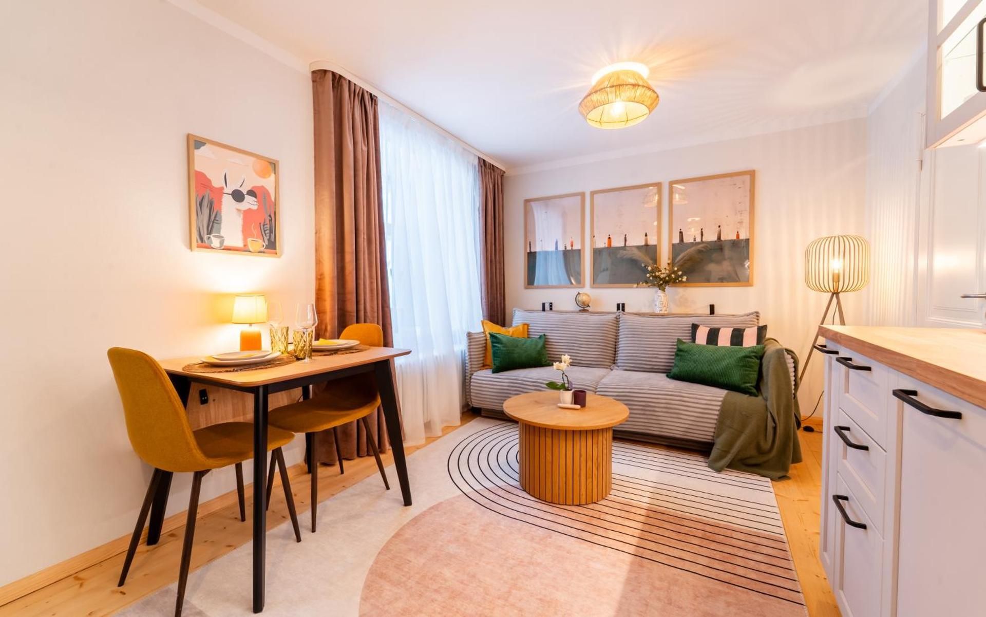 One-Bedroom Apartment