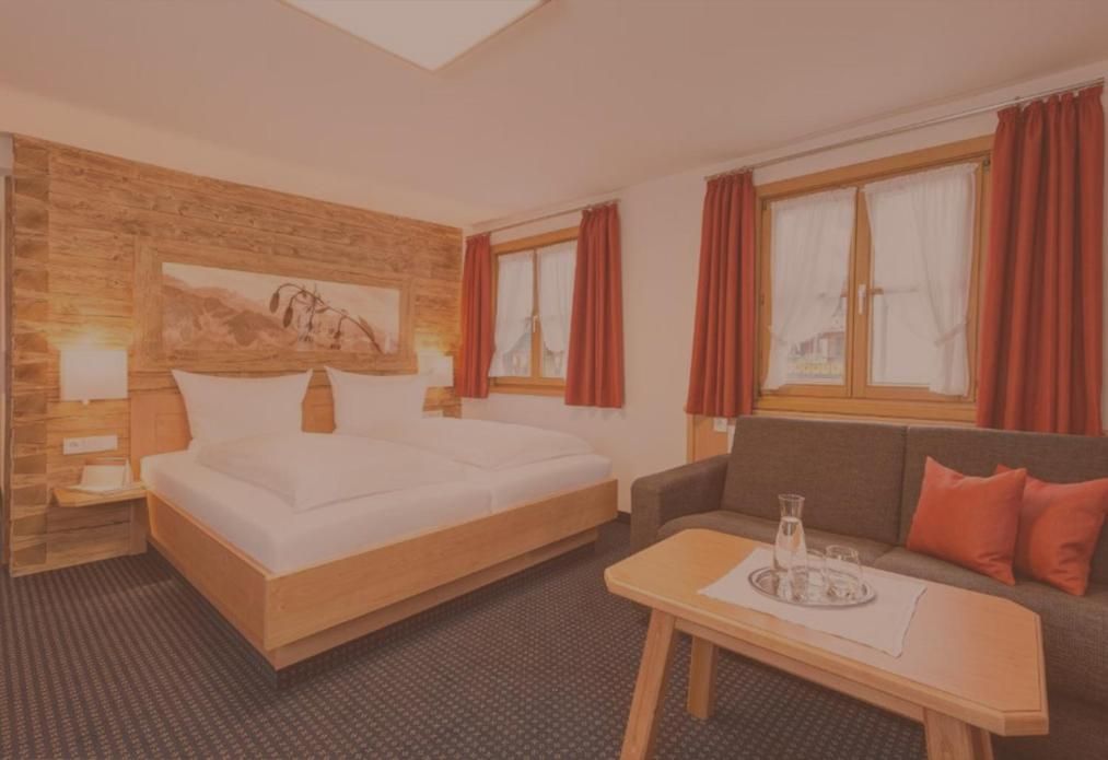 Double Room with Mountain View