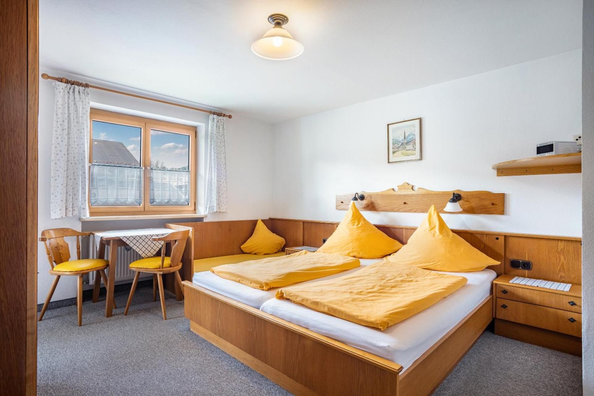 Superior One-Bedroom Apartment with Balcony