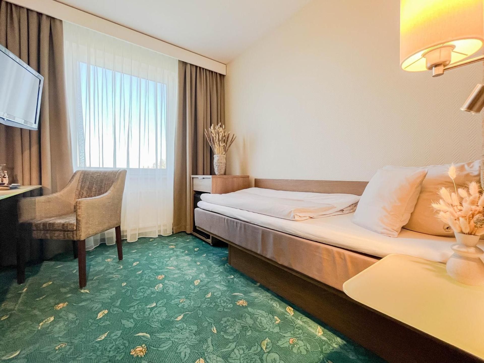 Economy Single Room