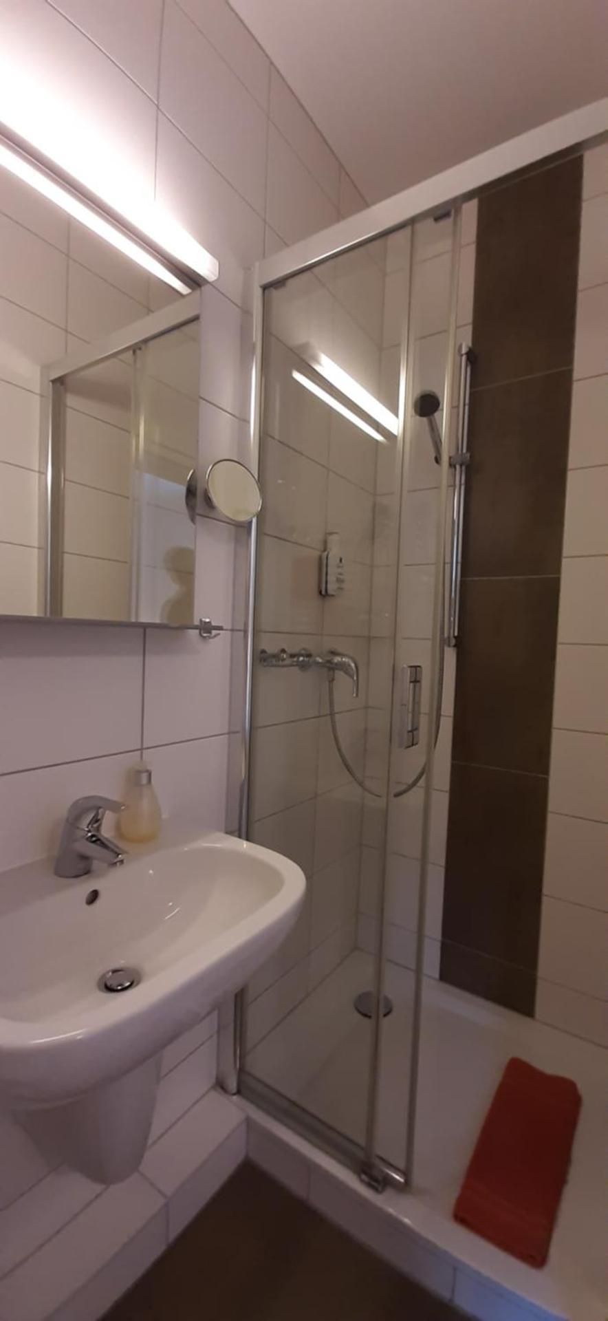 Single Room with Street View
