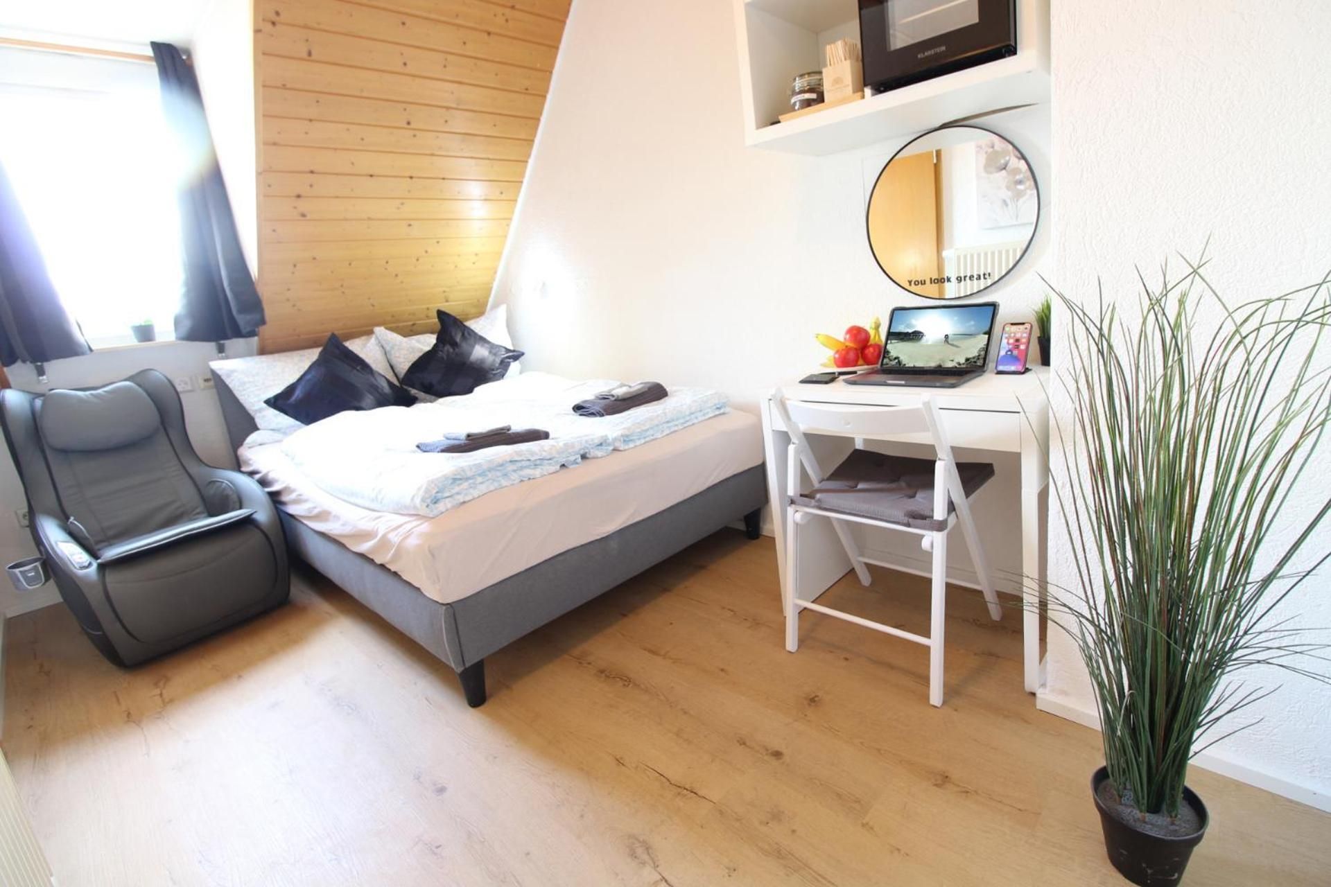 Double Room with Private Bathroom