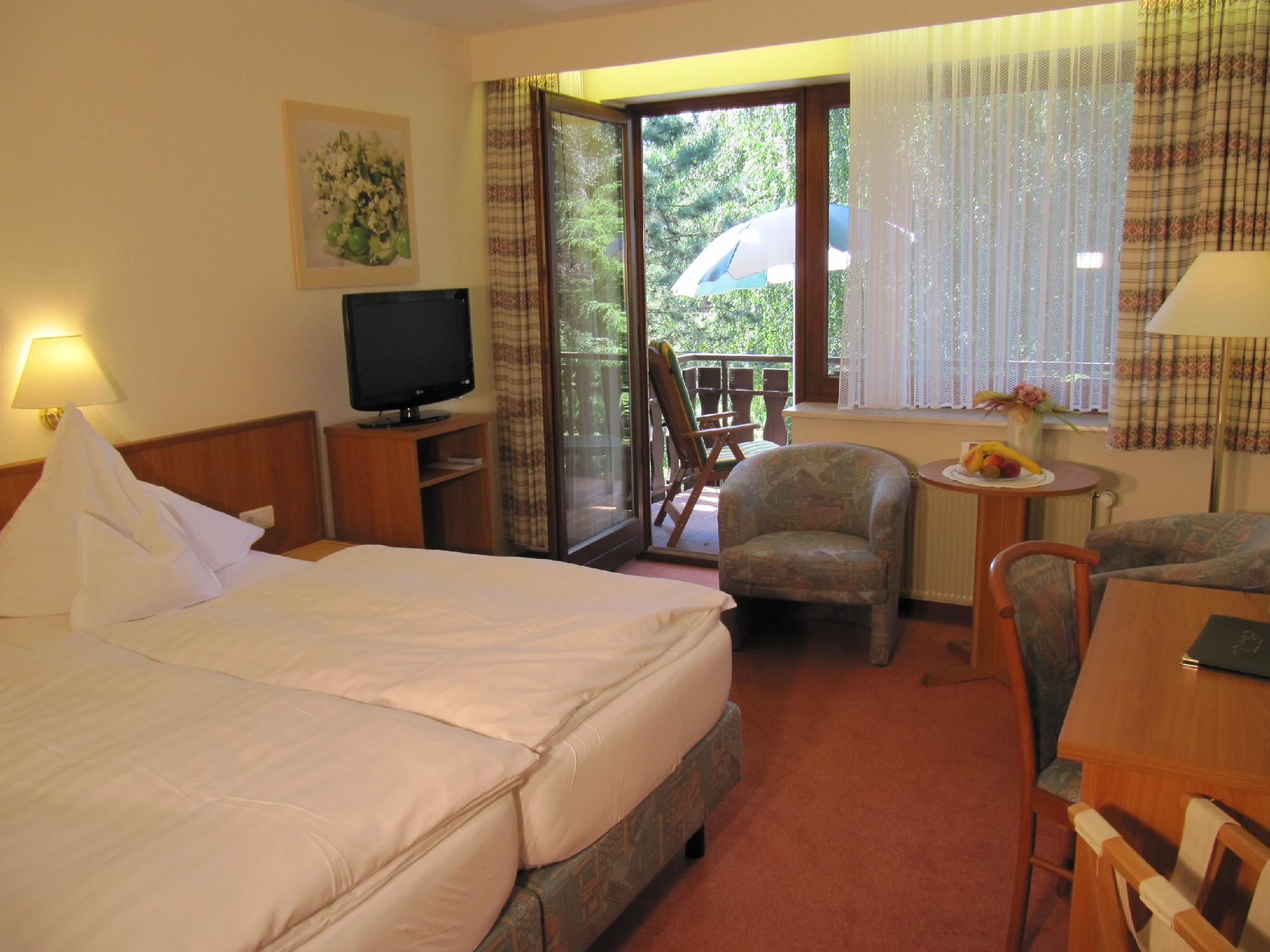 Double room-Standard-Private Bathroom-Balcony