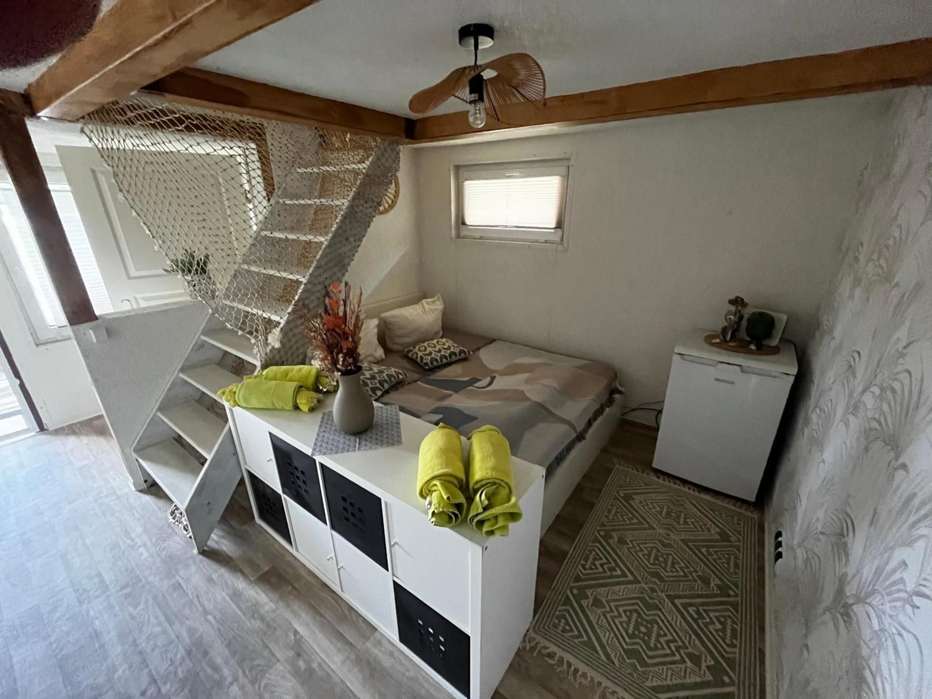 Beach Chalet