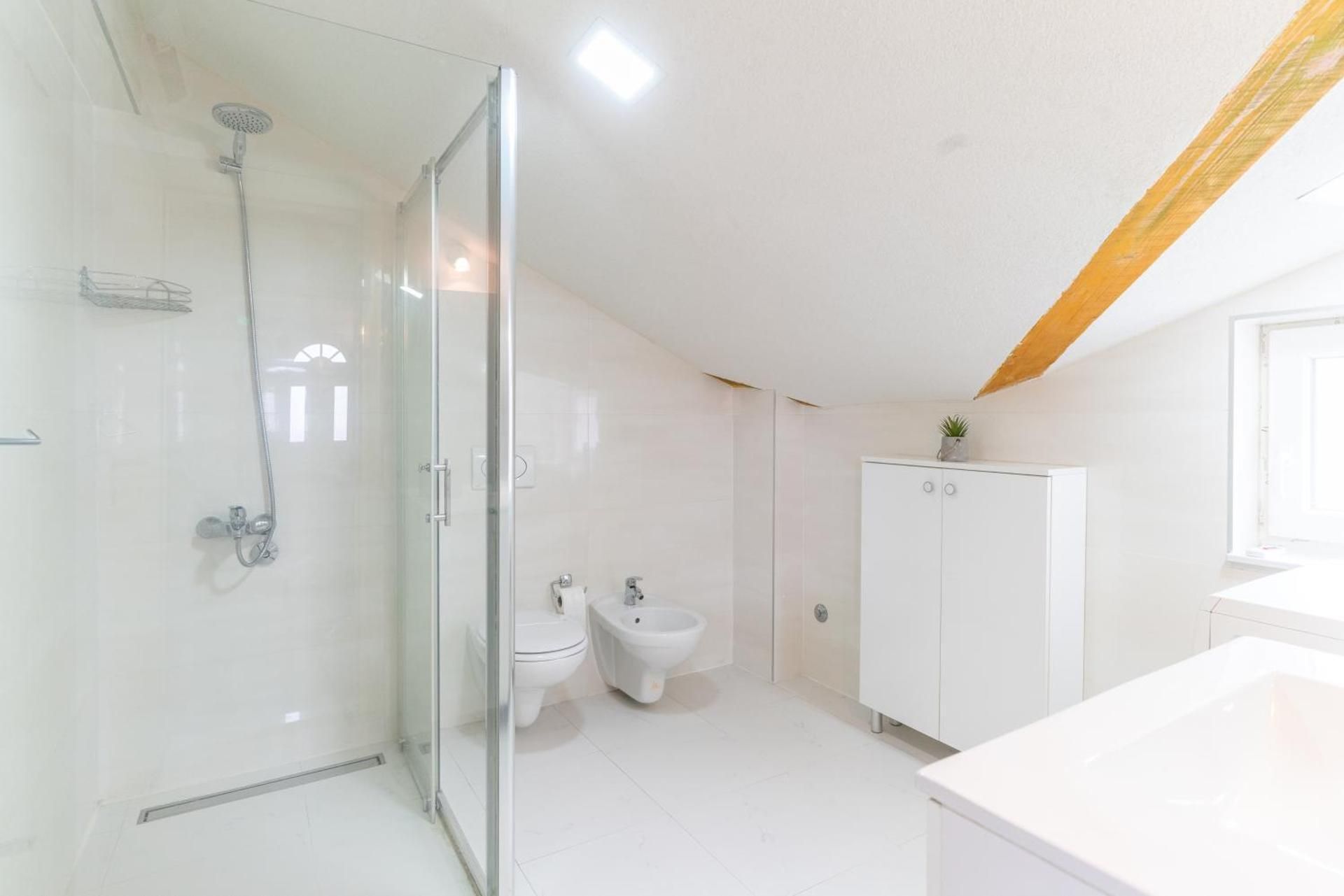 Pure Sky Apartments - with pool Apartment with Balcony 2