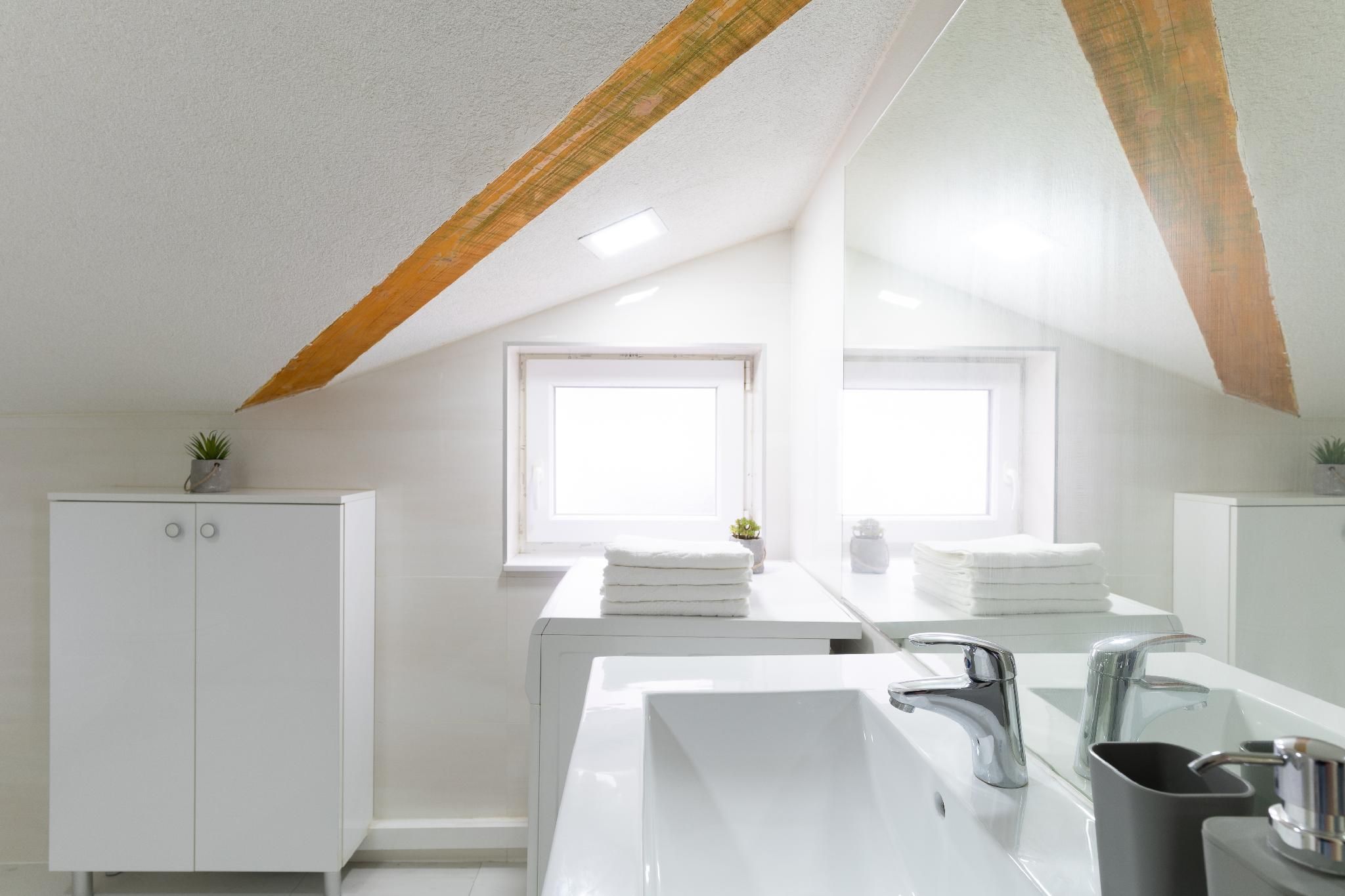 Pool and Garden View Elegant Suite