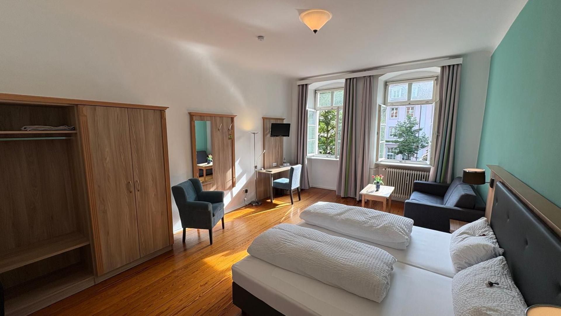 Superior Single Room