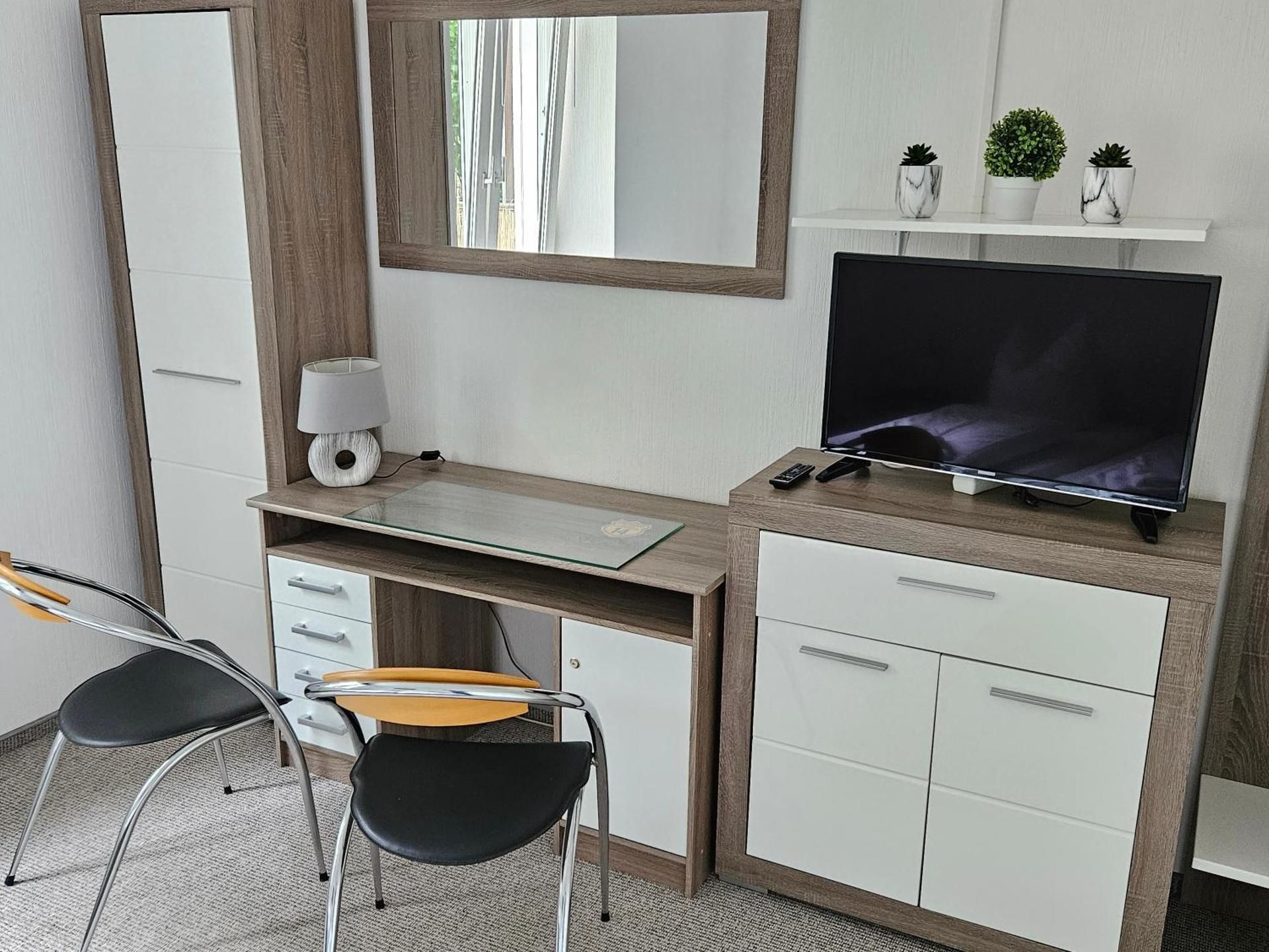 Superior Twin Room with Garden View
