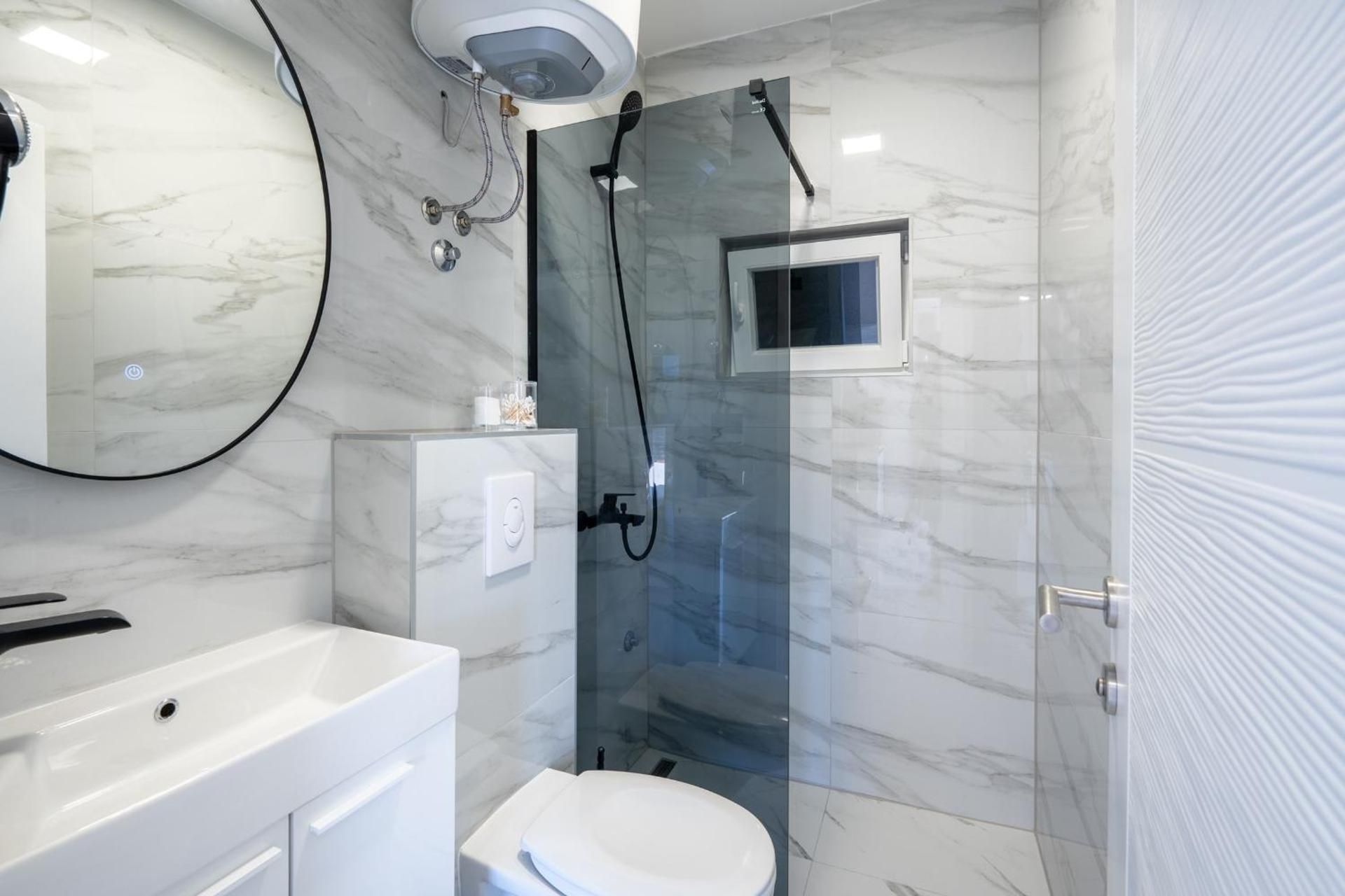 One Bedroom Apartment