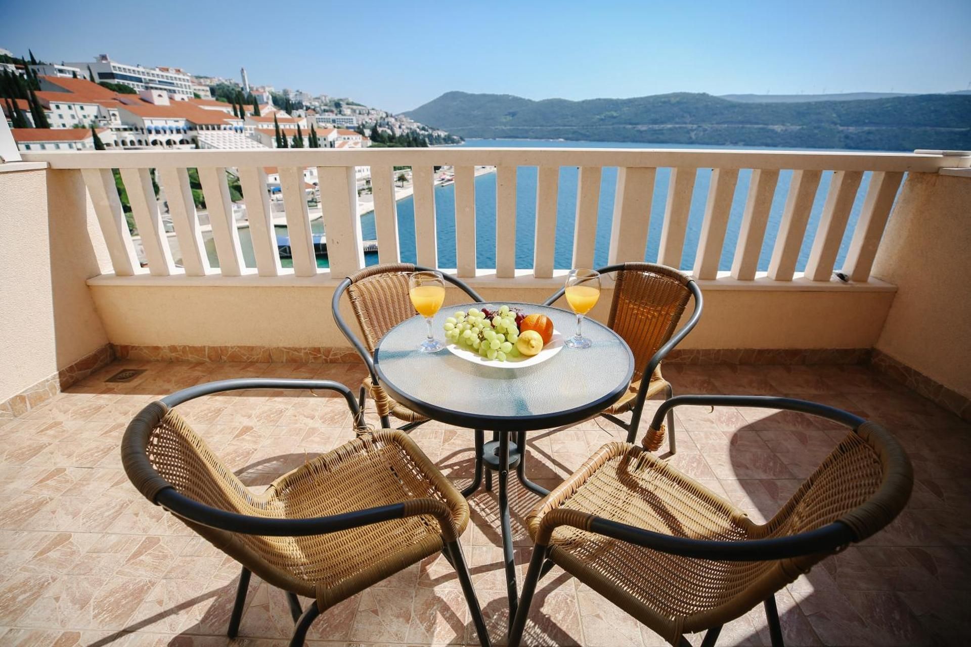 Quadruple Room with Sea View
