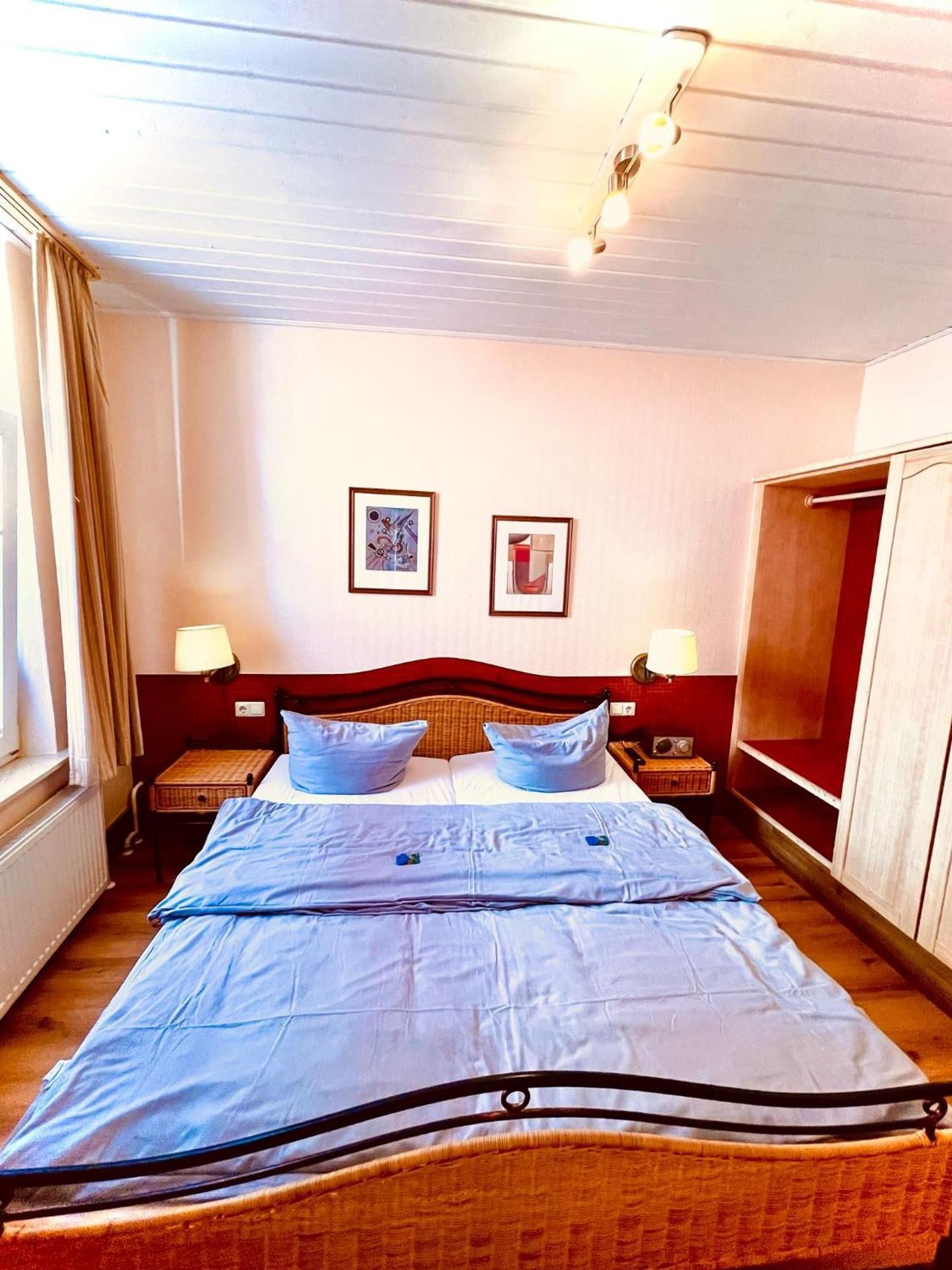 Large Double Room