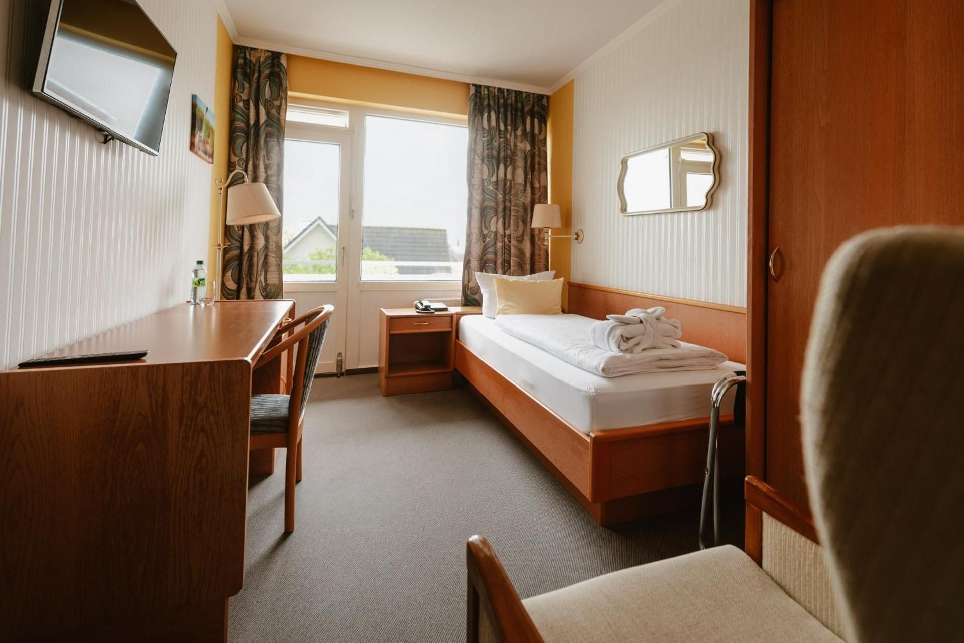 Single Room with Balcony