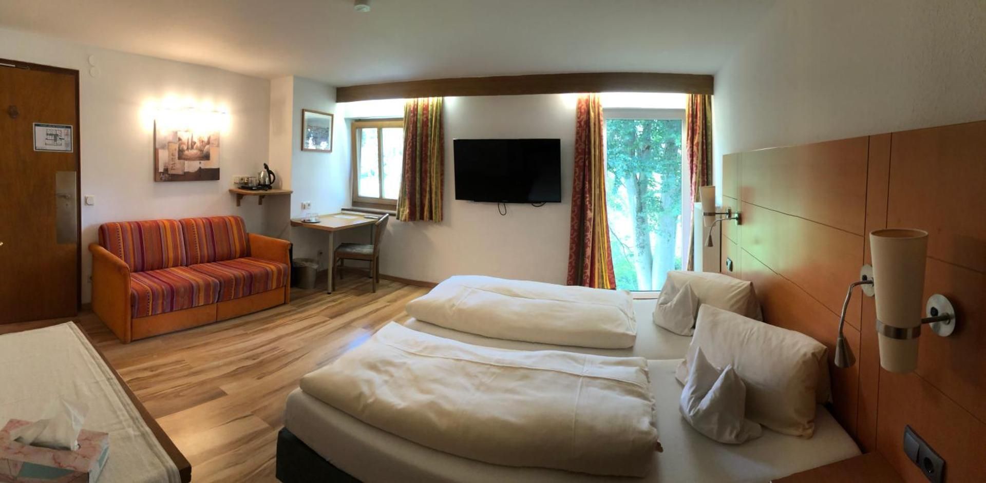 Double Room with Shower