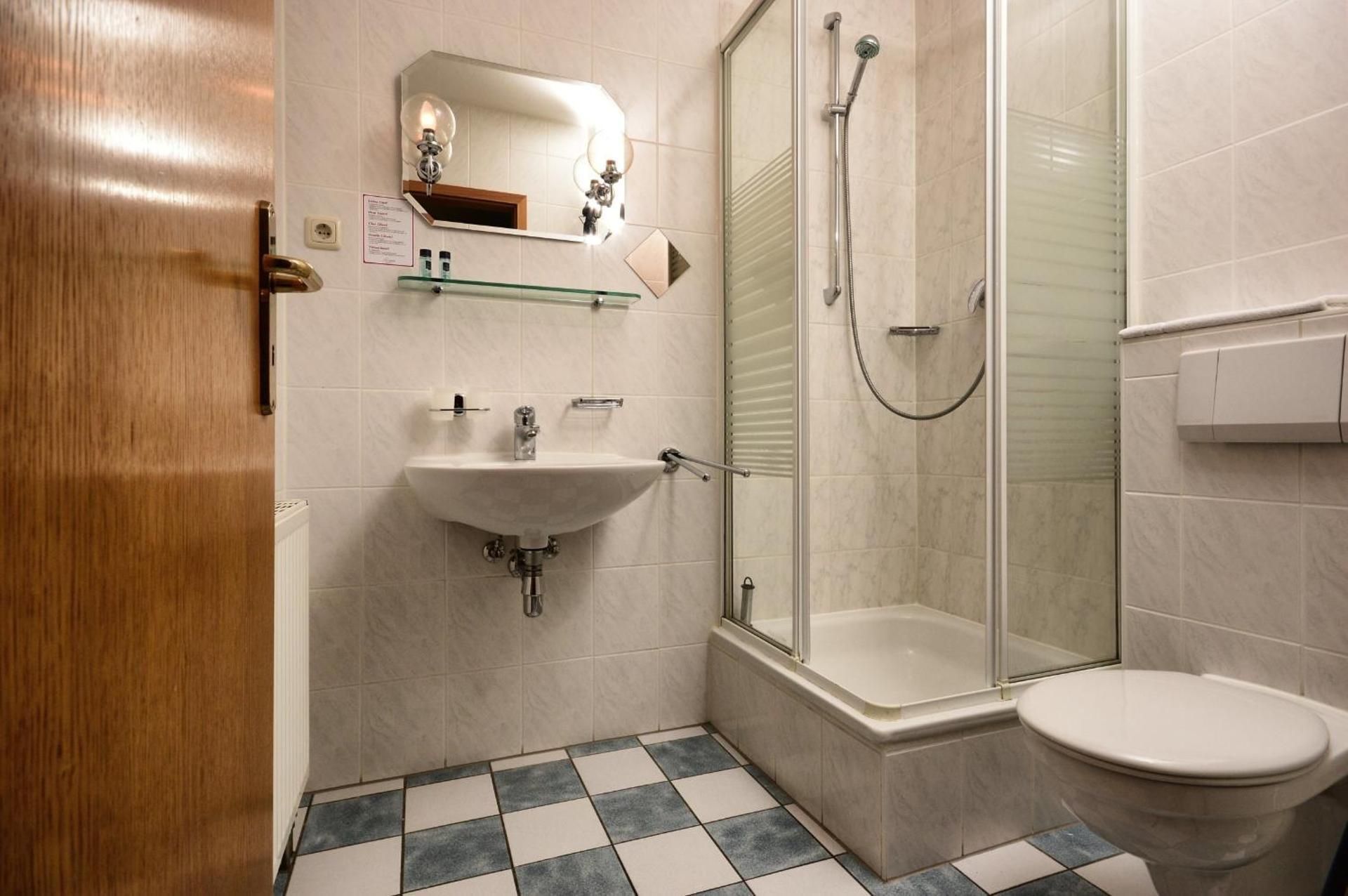 Single Room with Bathroom