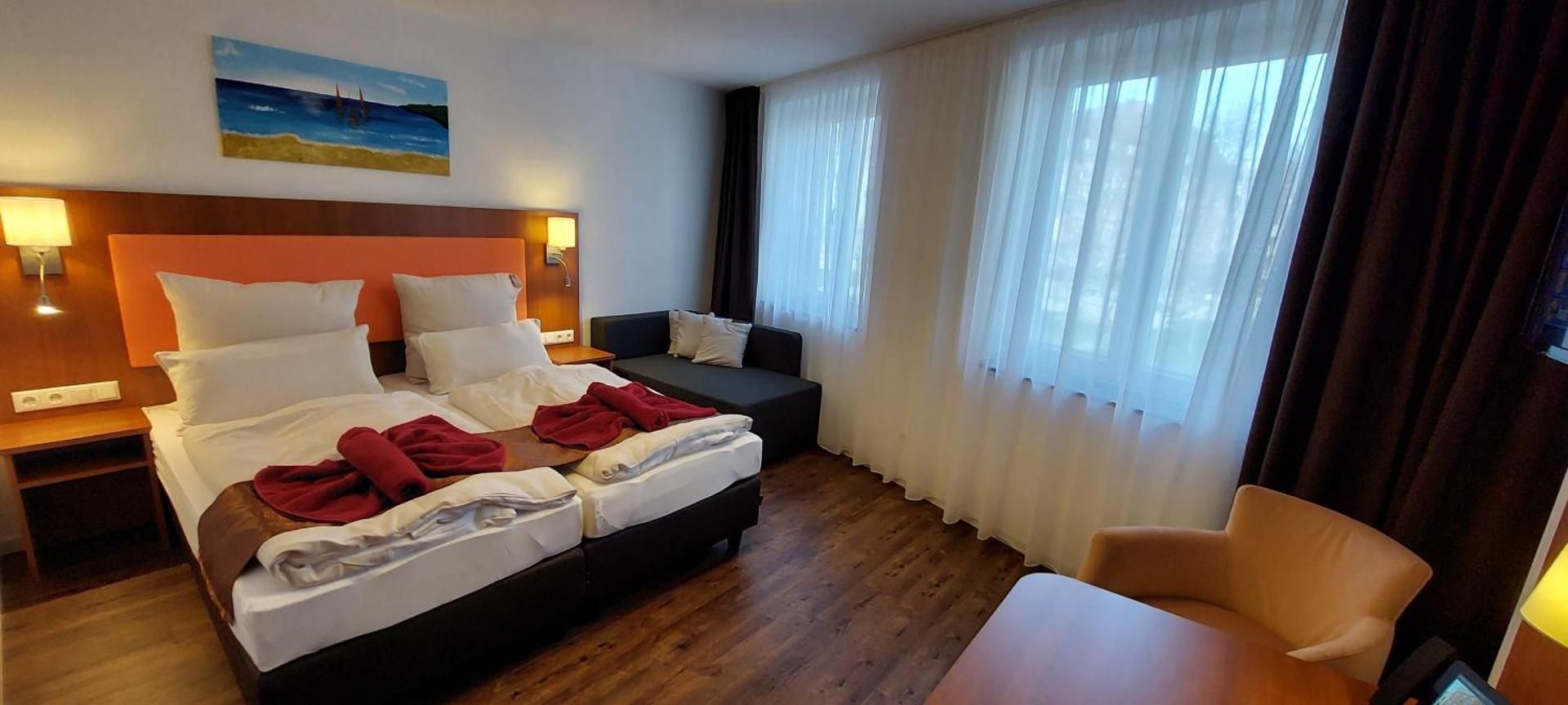 Deluxe Double or Twin Room
