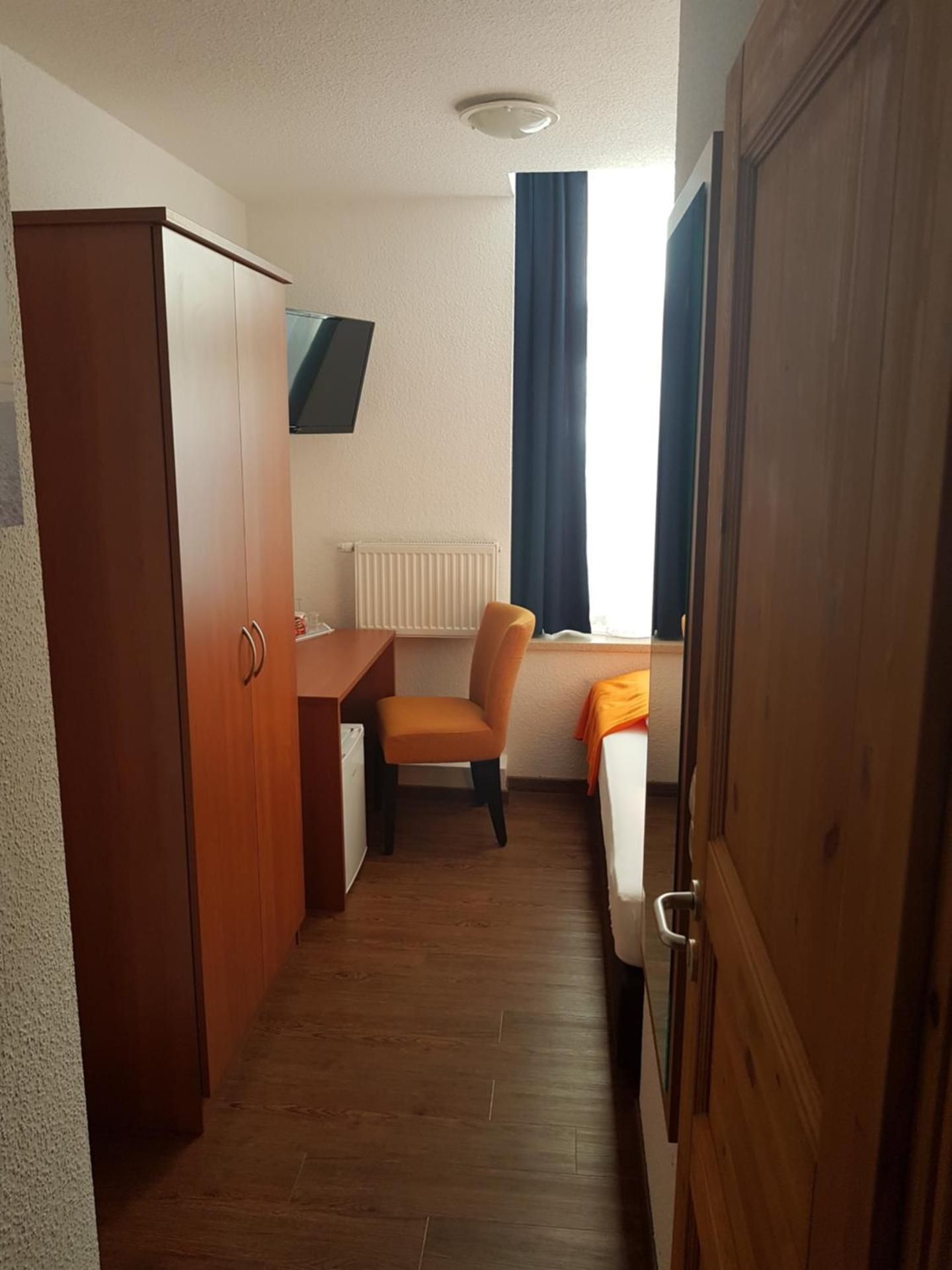 Budget Single Room