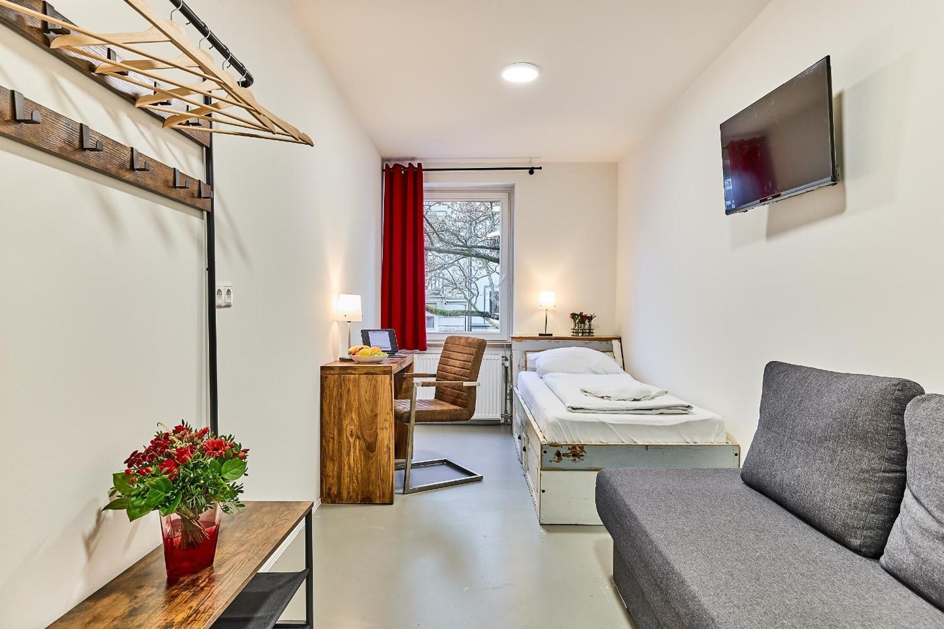 Single Room With Private Bathroom