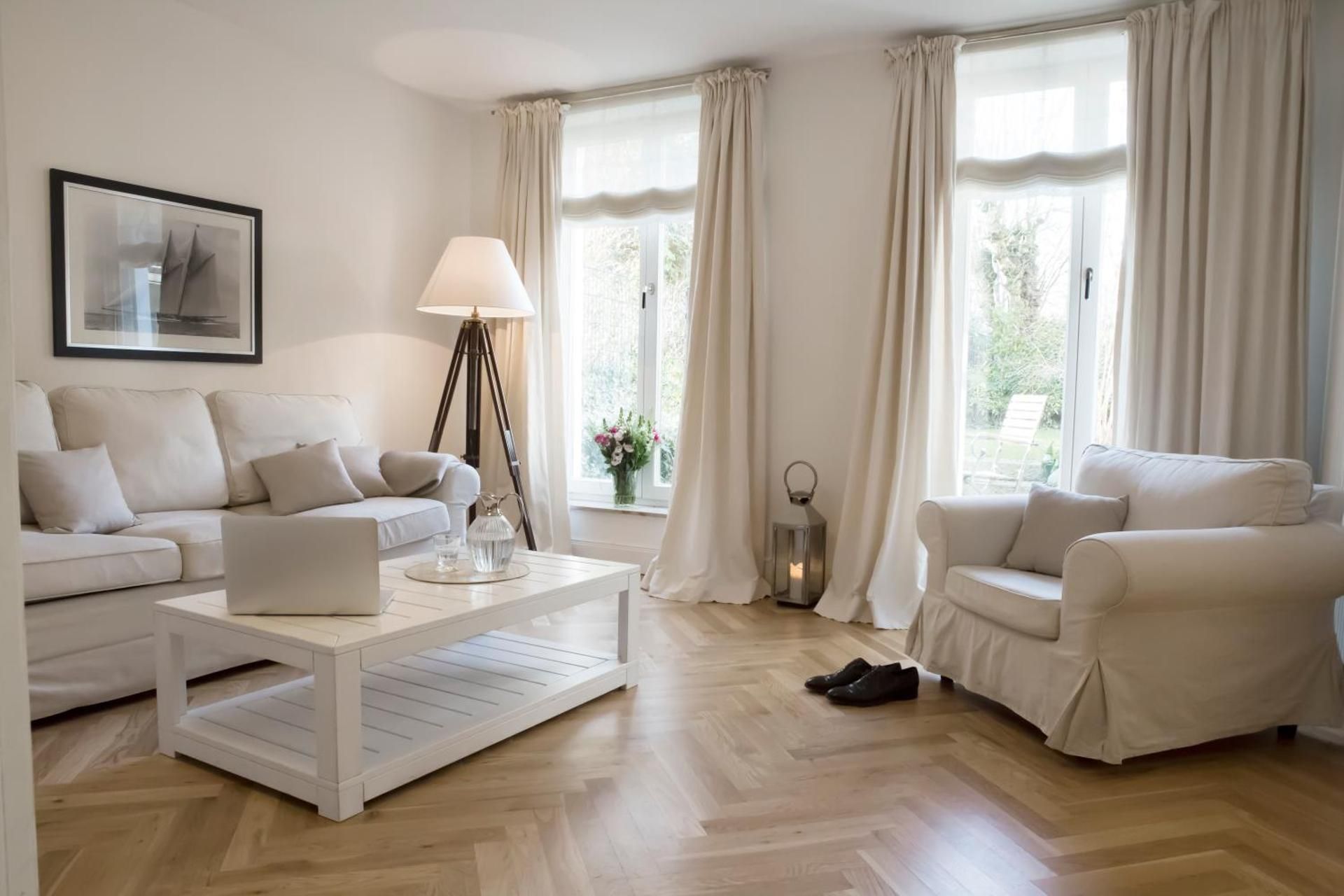 One-Bedroom Apartment (2 Adults)