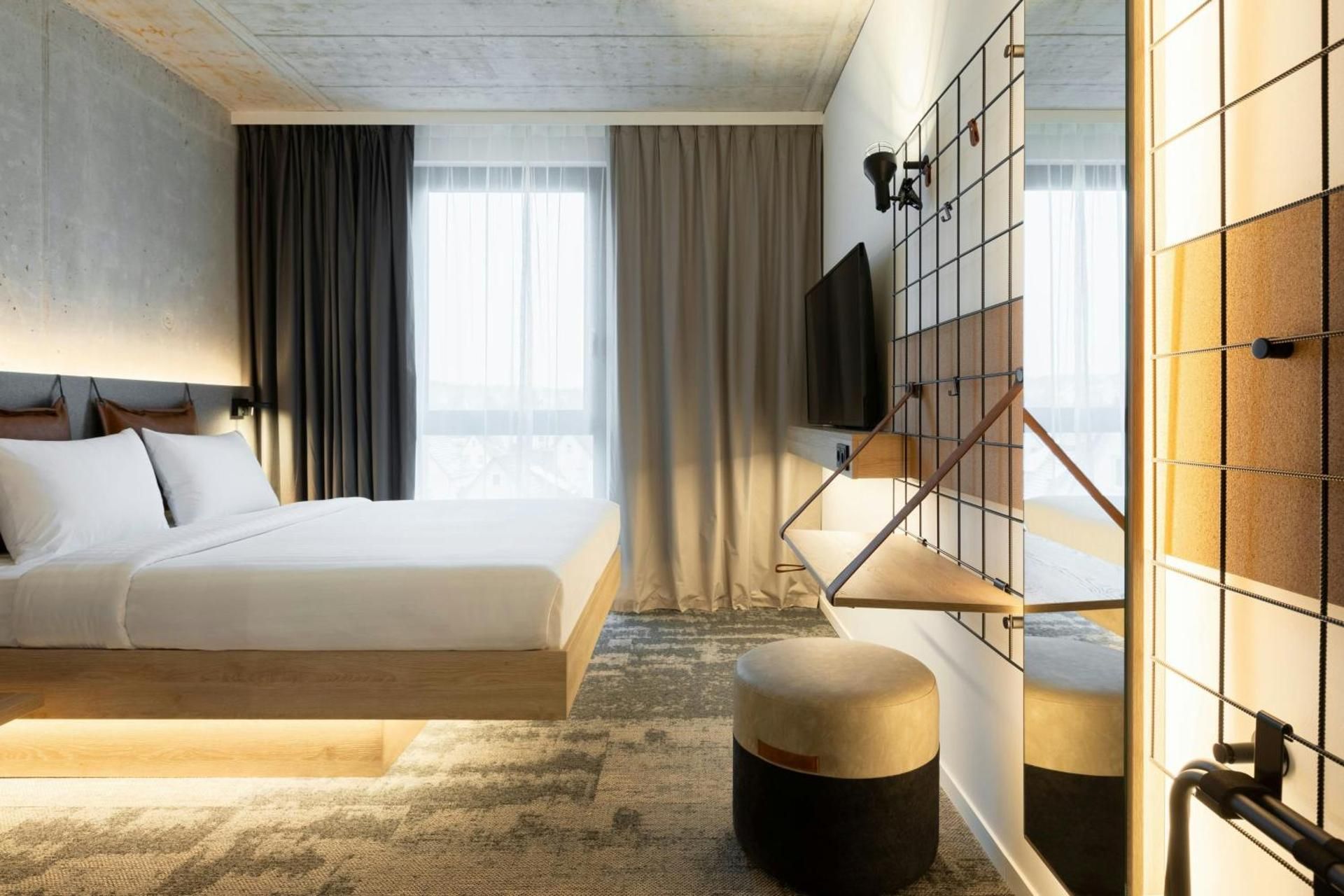 MOXY Family Sleeper