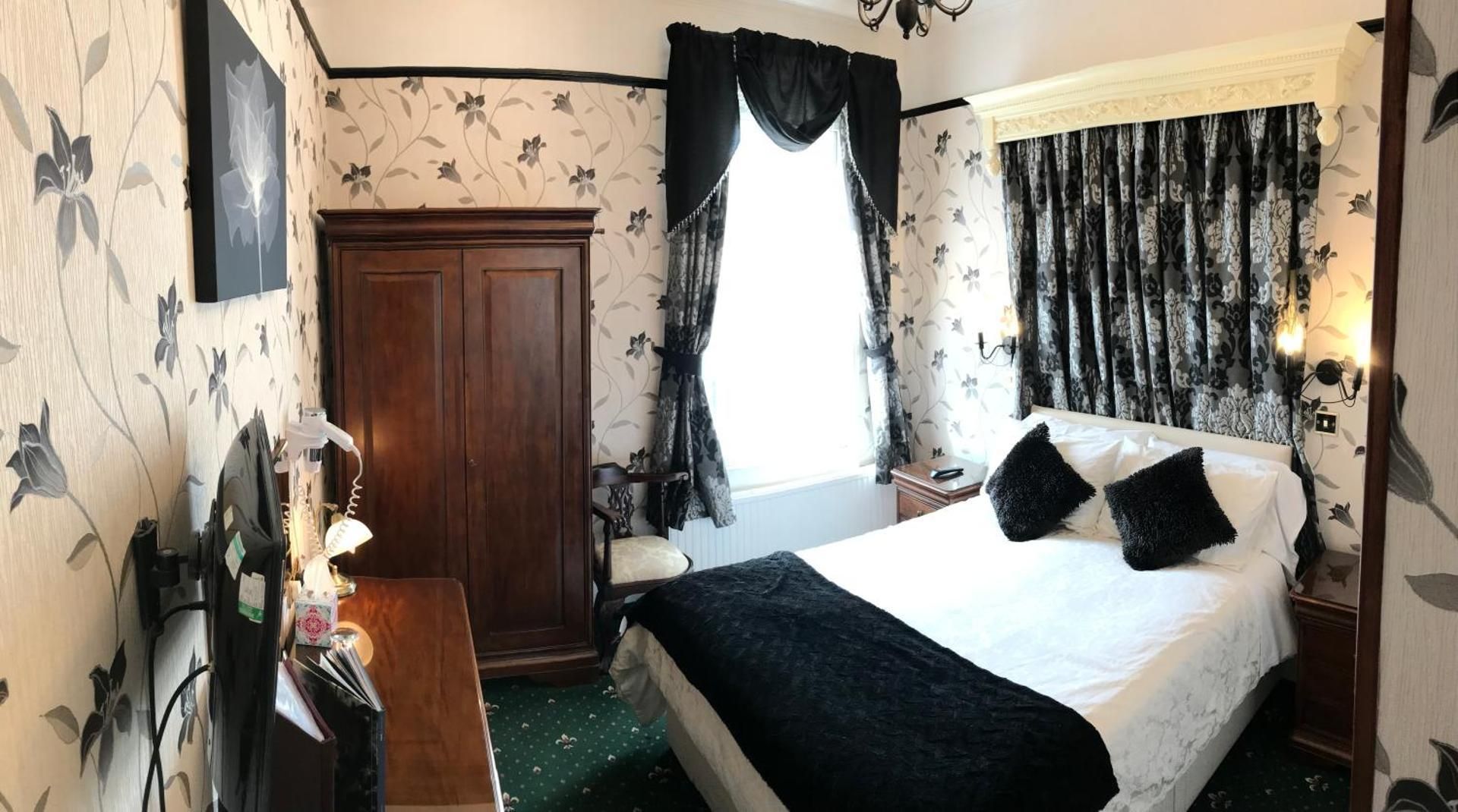 Pulteney House Small Double Room