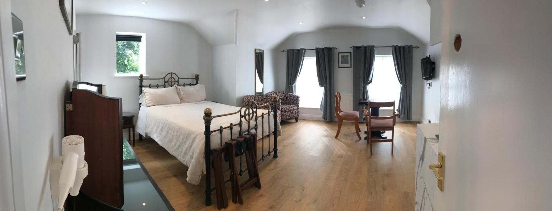 Brunel Self-catering Studio Apartment