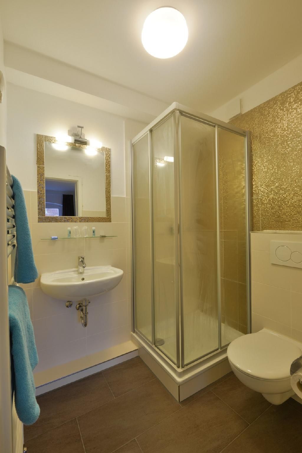 Twin Room with Bathroom