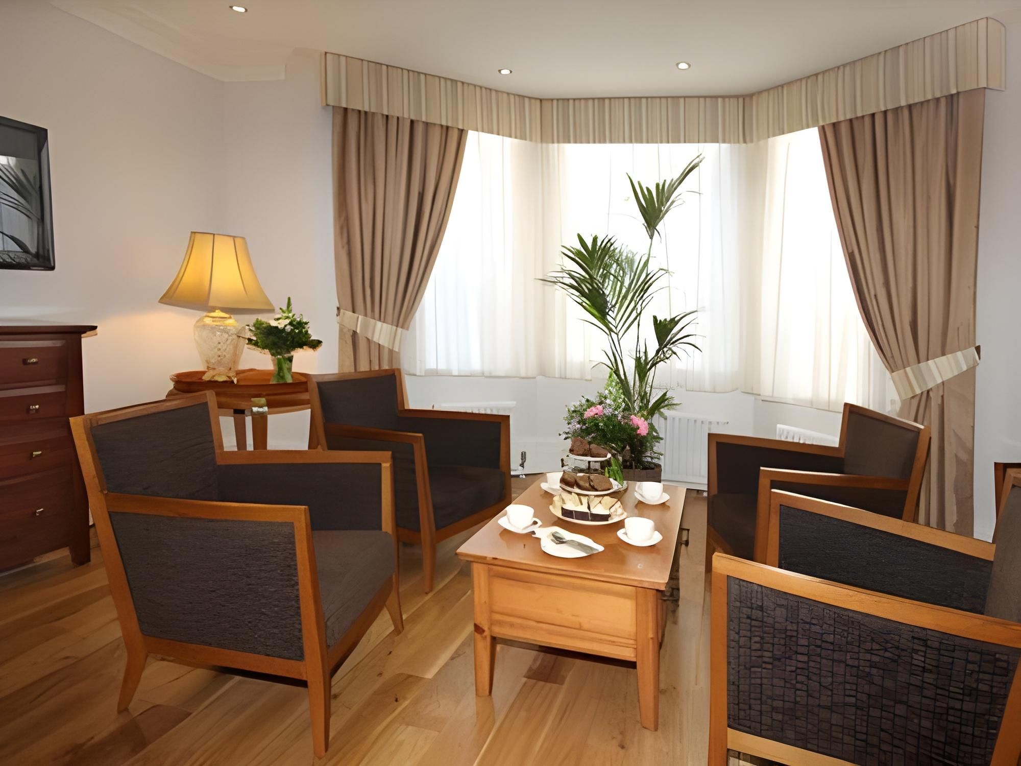 Redstone Guest House