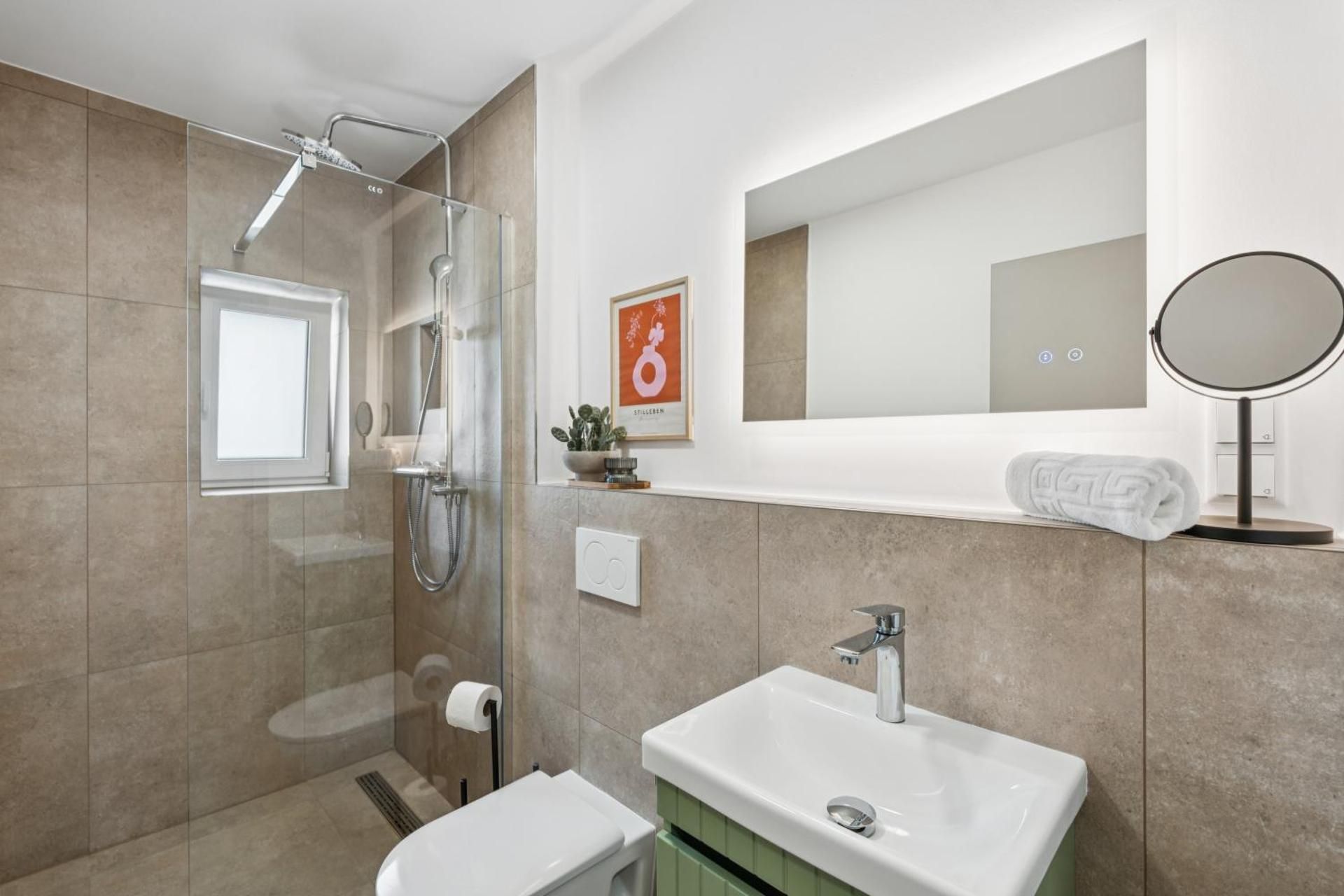 Two-Bedroom Deluxe Apartment