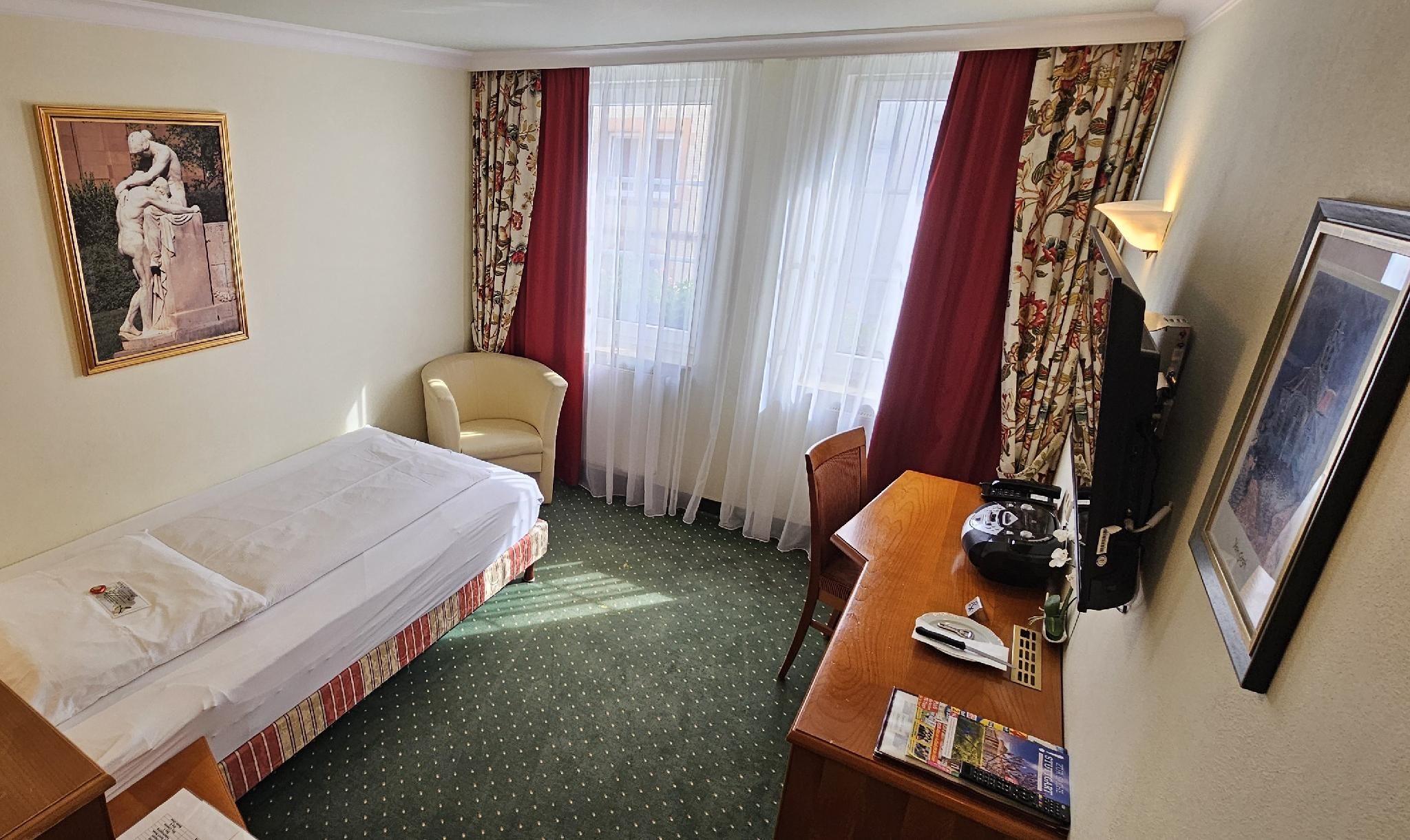 Comfort Single Room - Non-Smoking