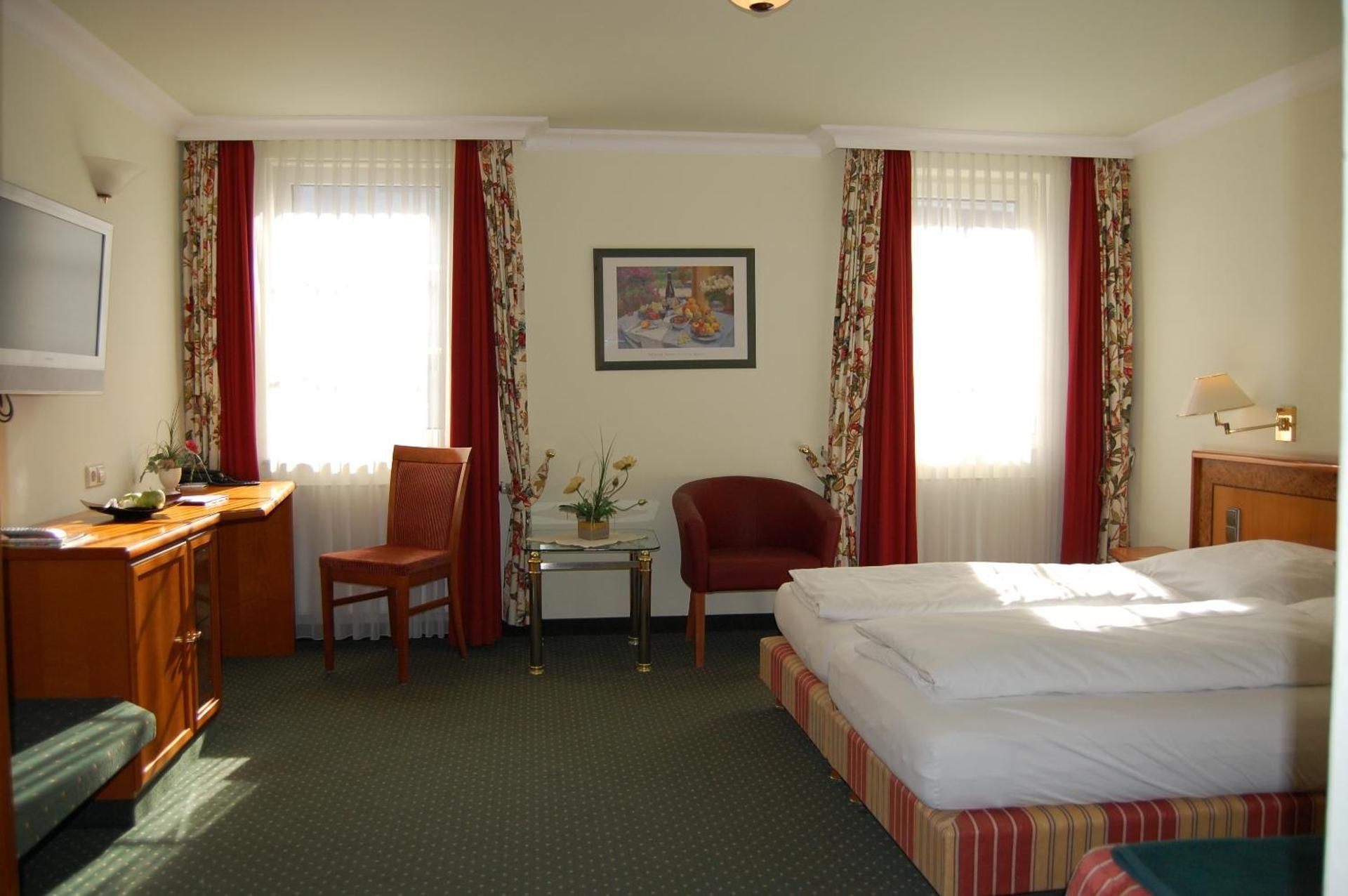 Comfort Triple Room