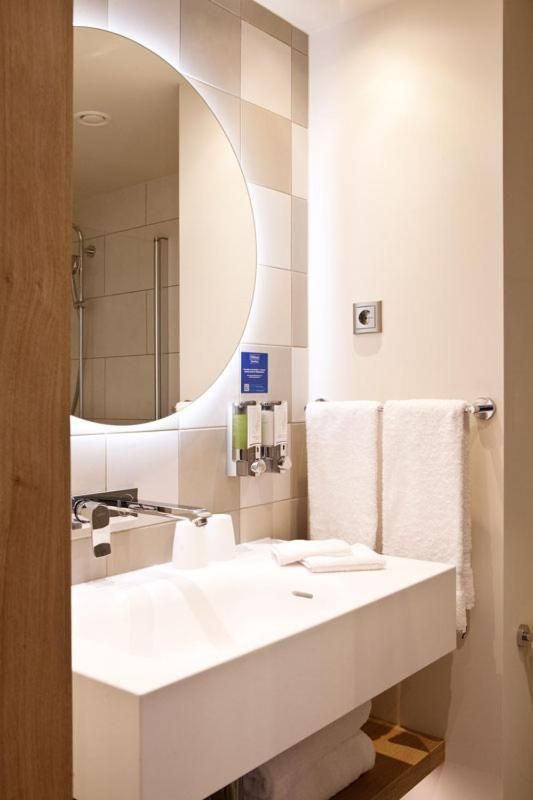 Family Connecting Rooms