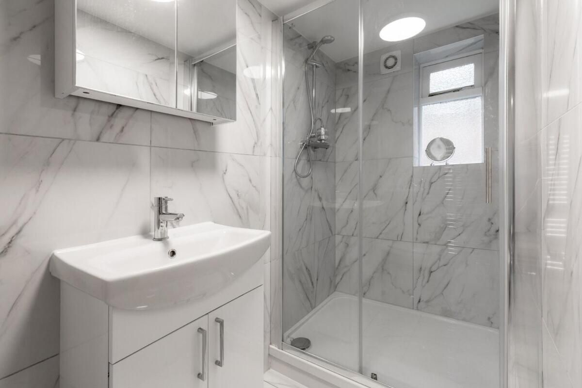 Two-Bedroom Apartment with Terrace