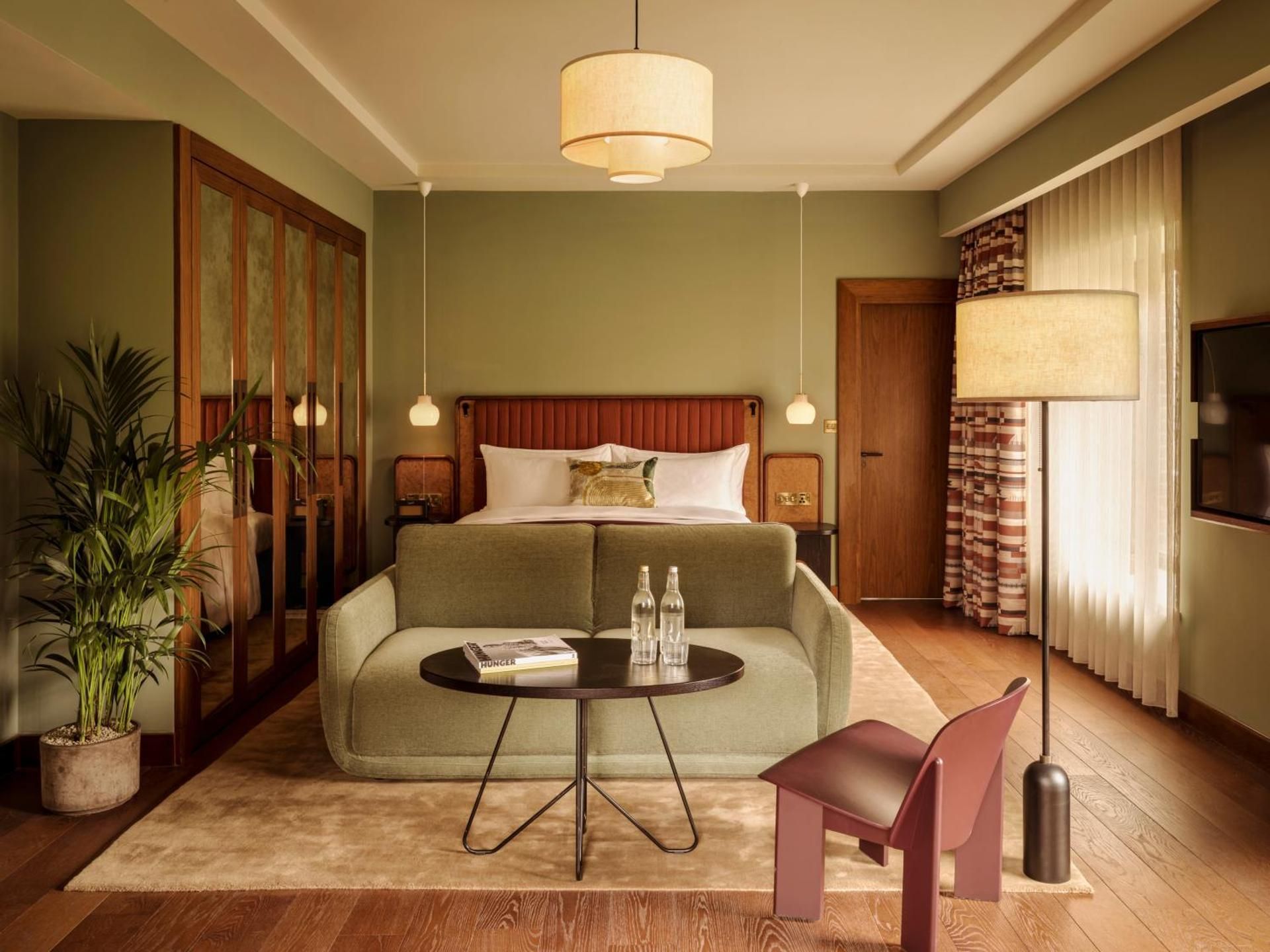 One-Bedroom Suite