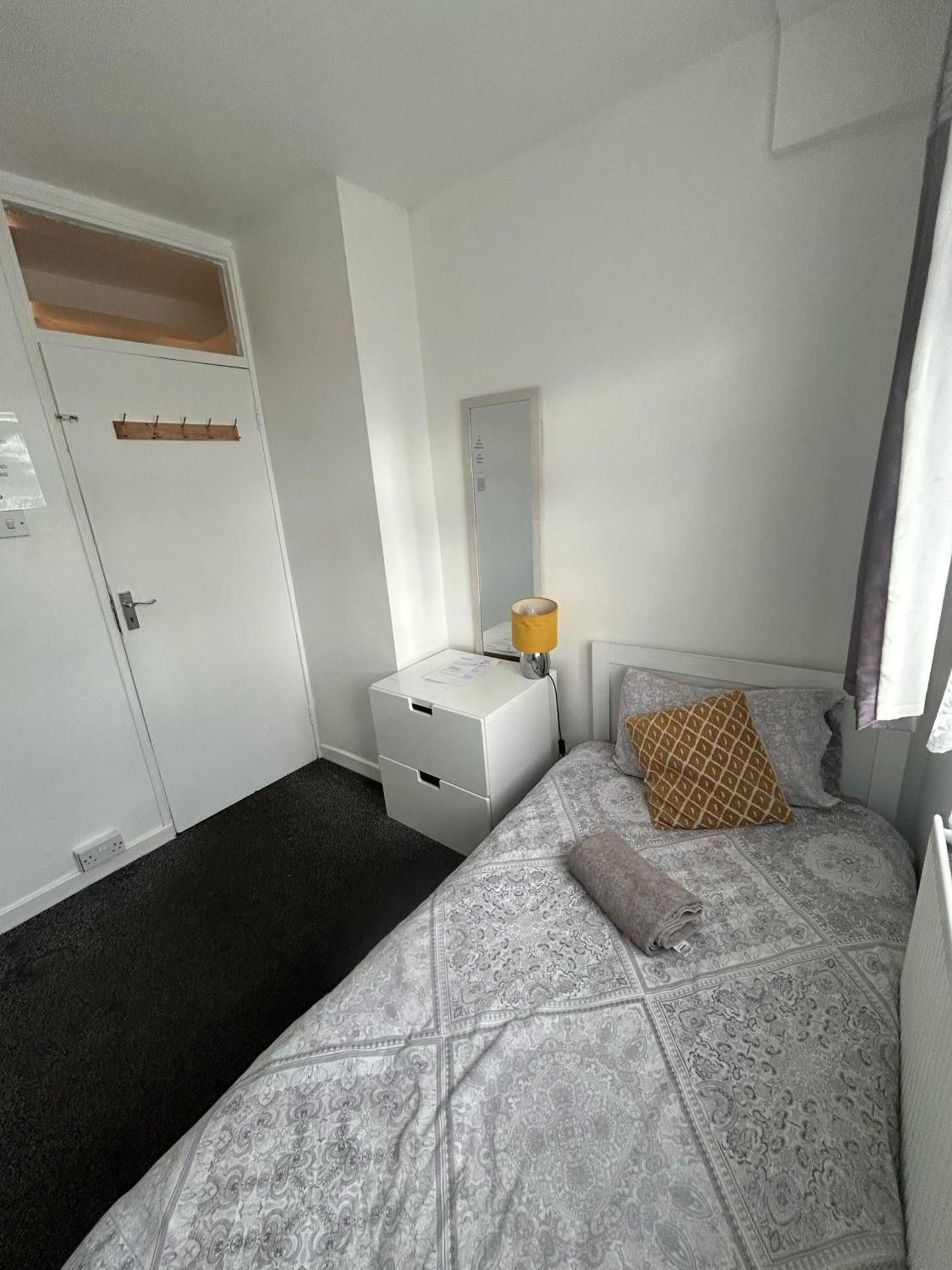 Budget Single Room