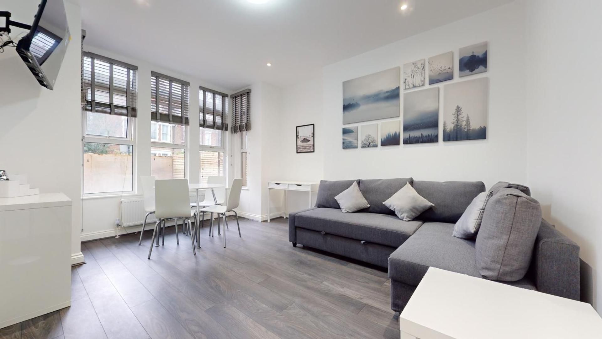 Apartment - Split Level