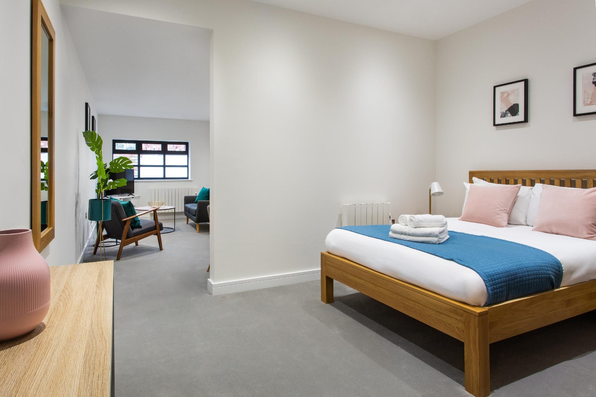 One Bedroom Manhattan Apartment