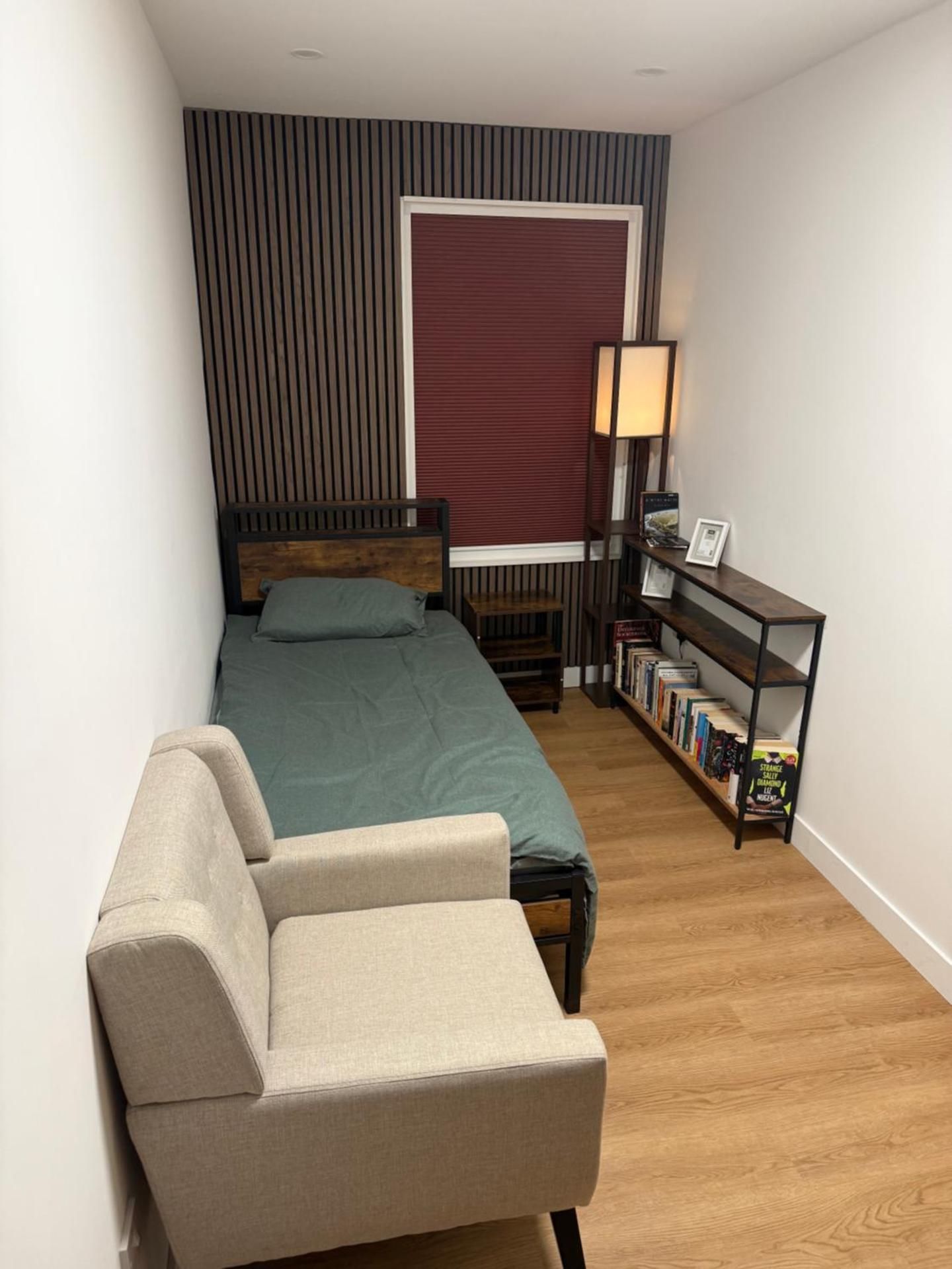 Single Room with Shared Bathroom