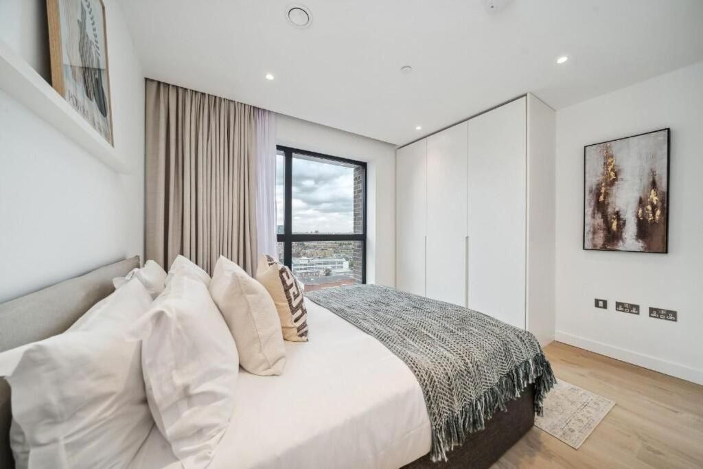 Two-Bedroom Apartment with View