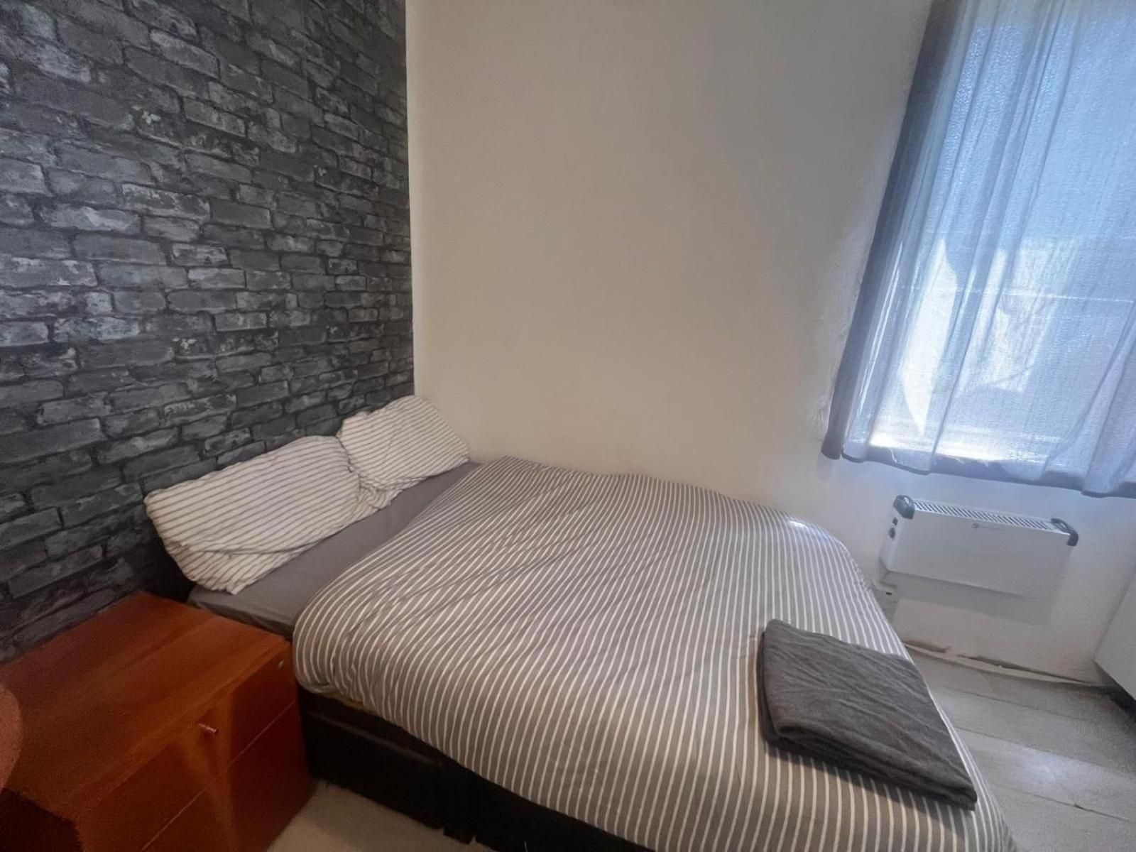 East Suite