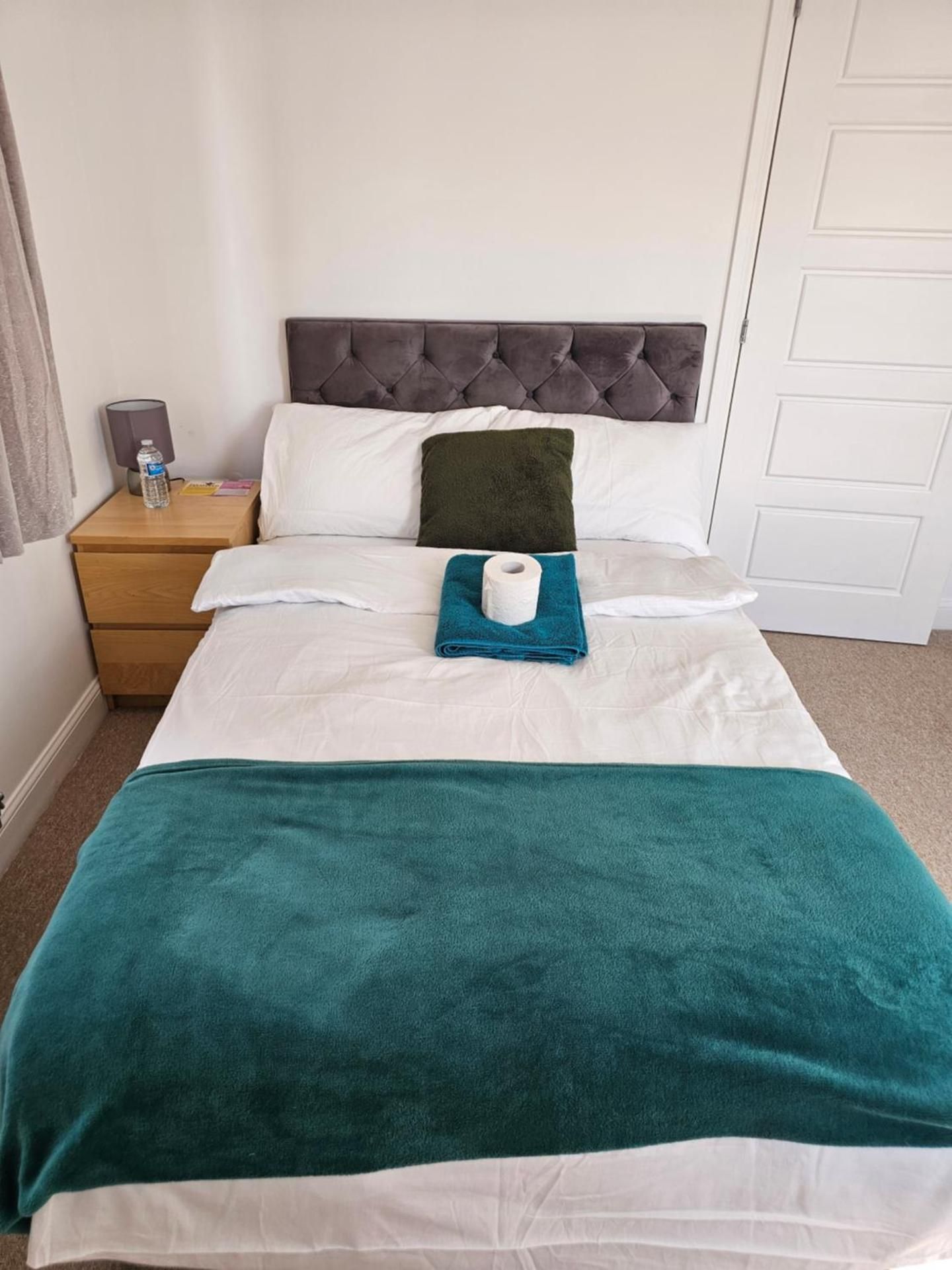 Deluxe Double Room with Shower