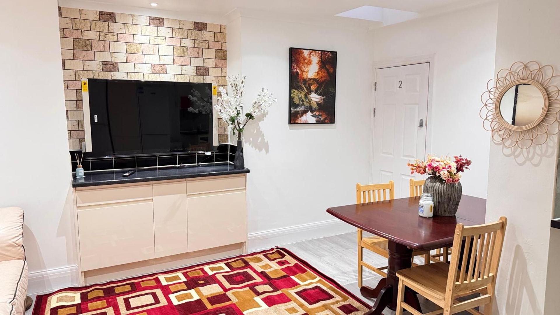 Panthea Home