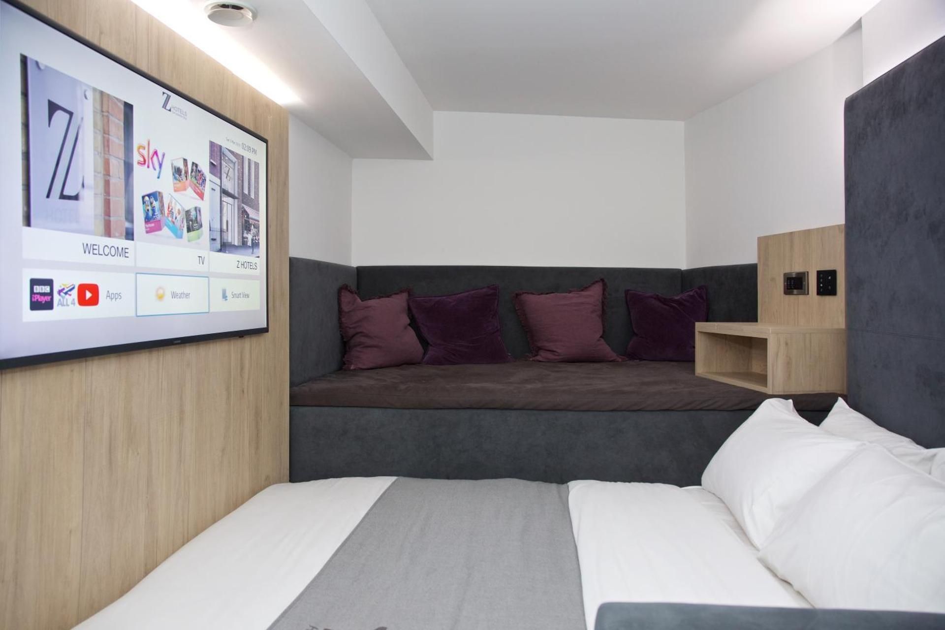 The Z Hotel Leicester Square Club Family Room 2