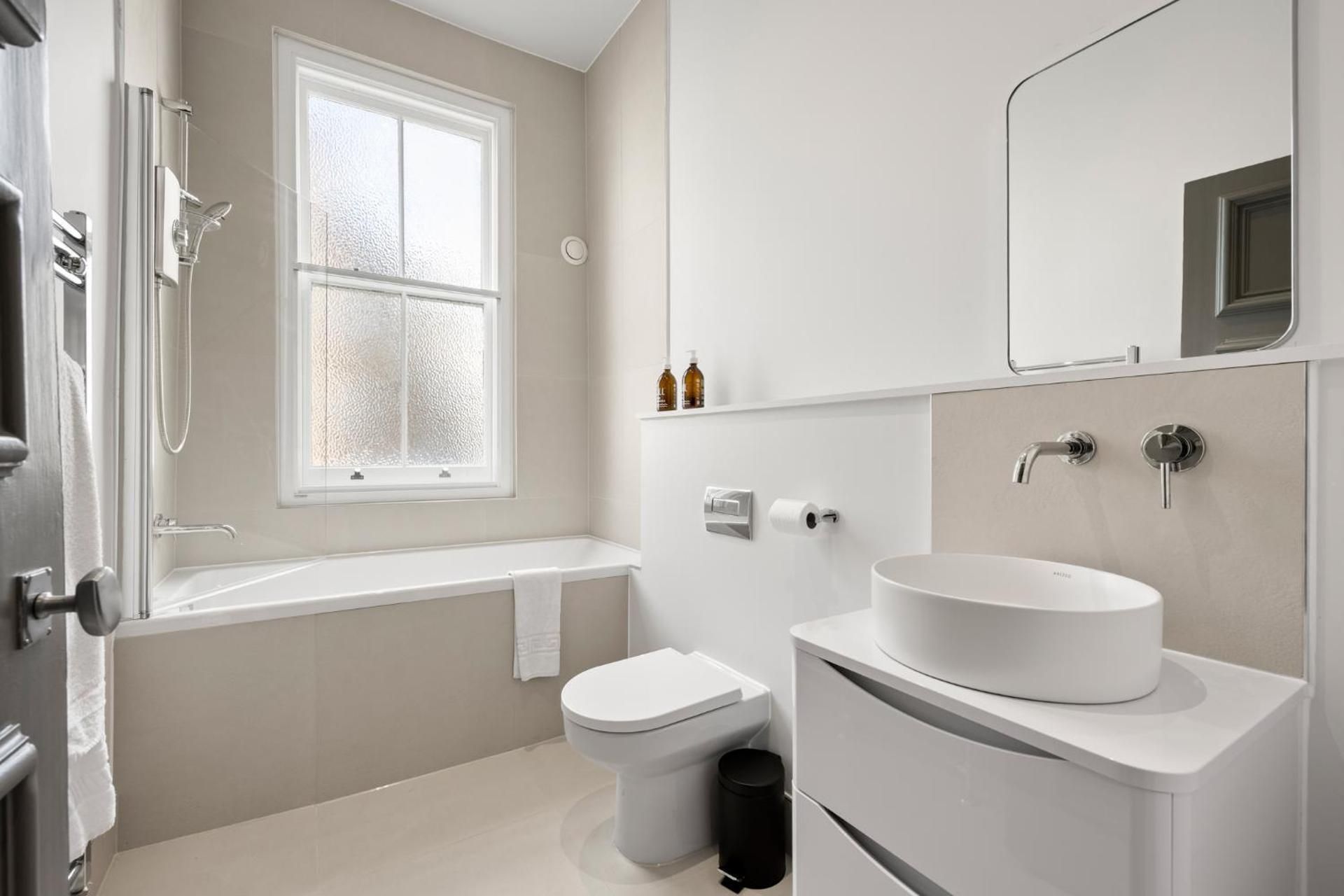 The Symphony Retreat - 2 Bed Apartment
