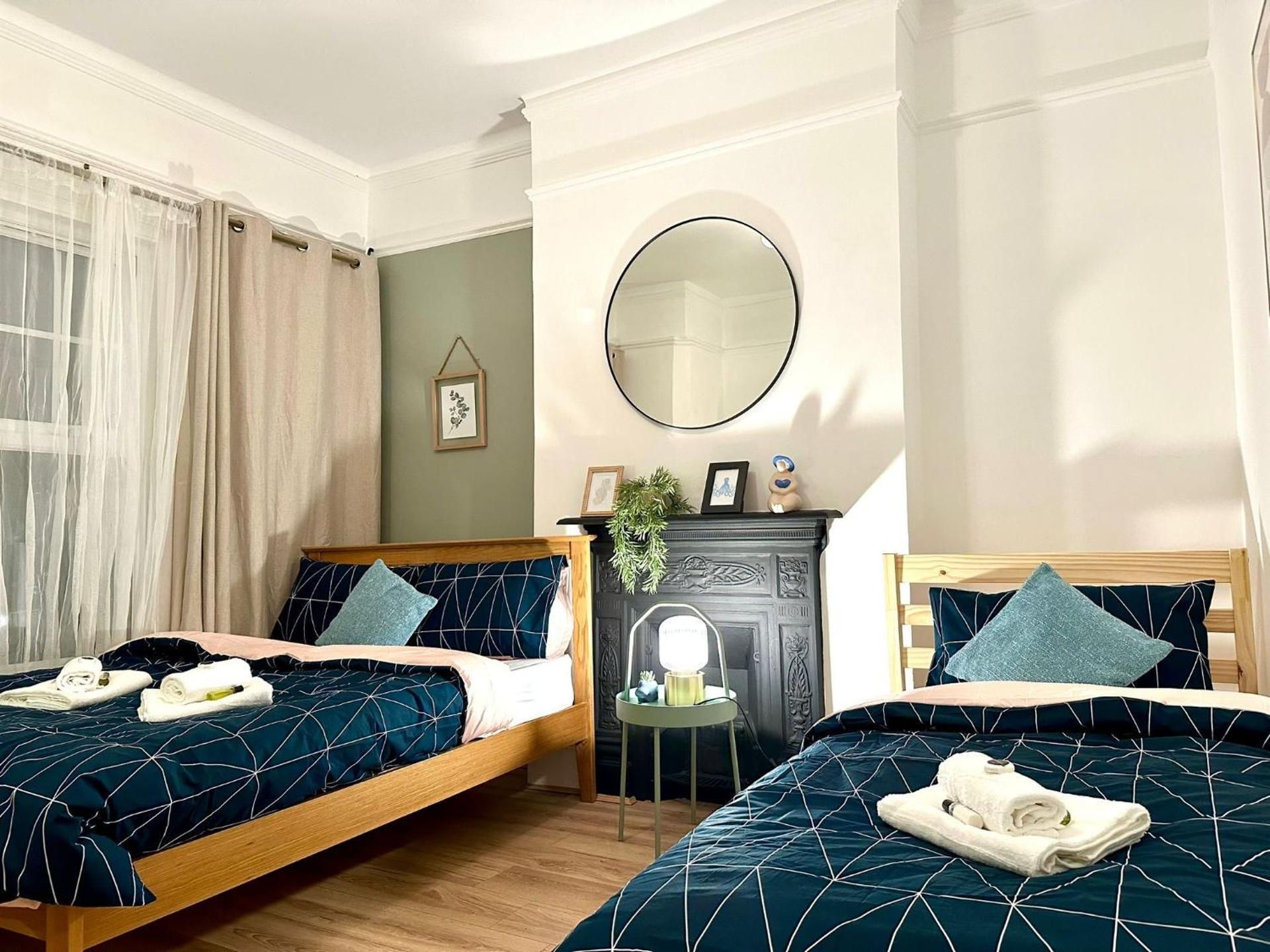 Comfort Triple Room