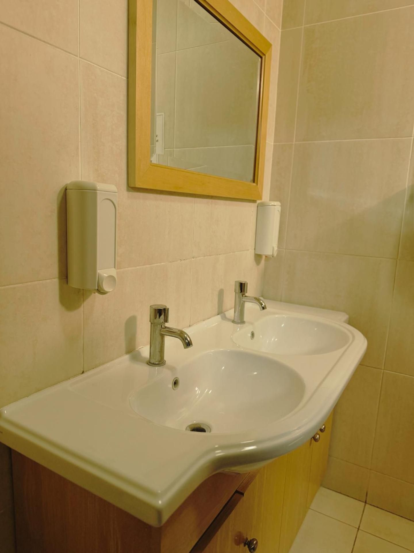 Business Double Room with Gym Access