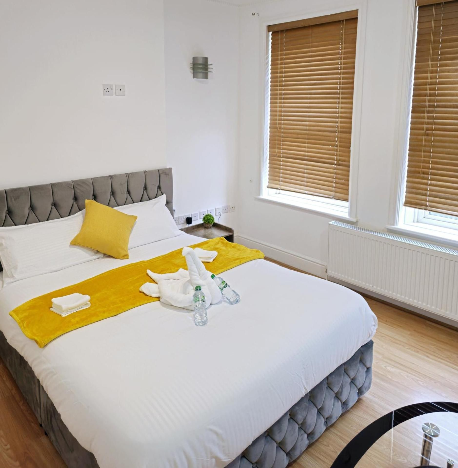 Large Double Room