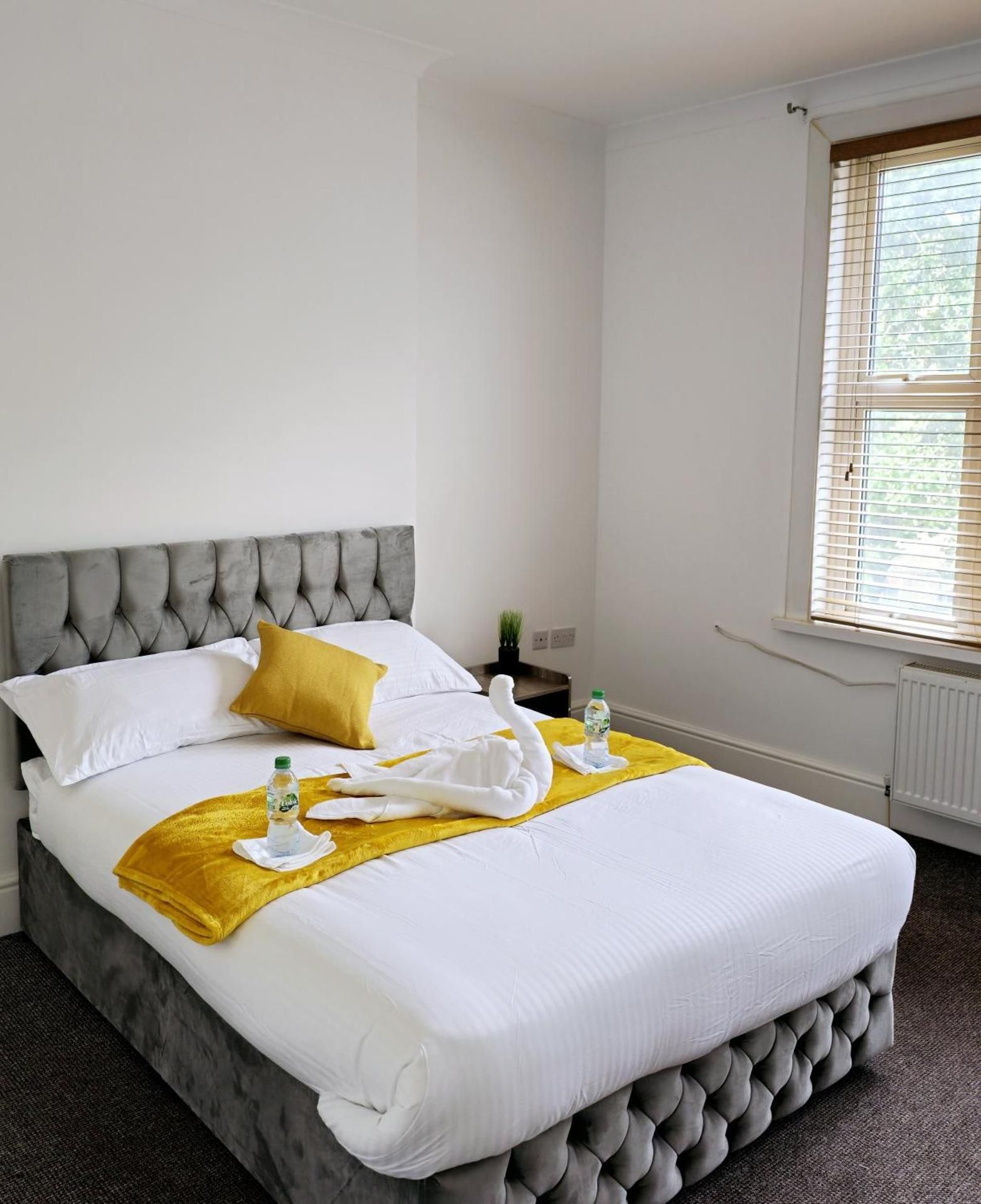 Large Double Room