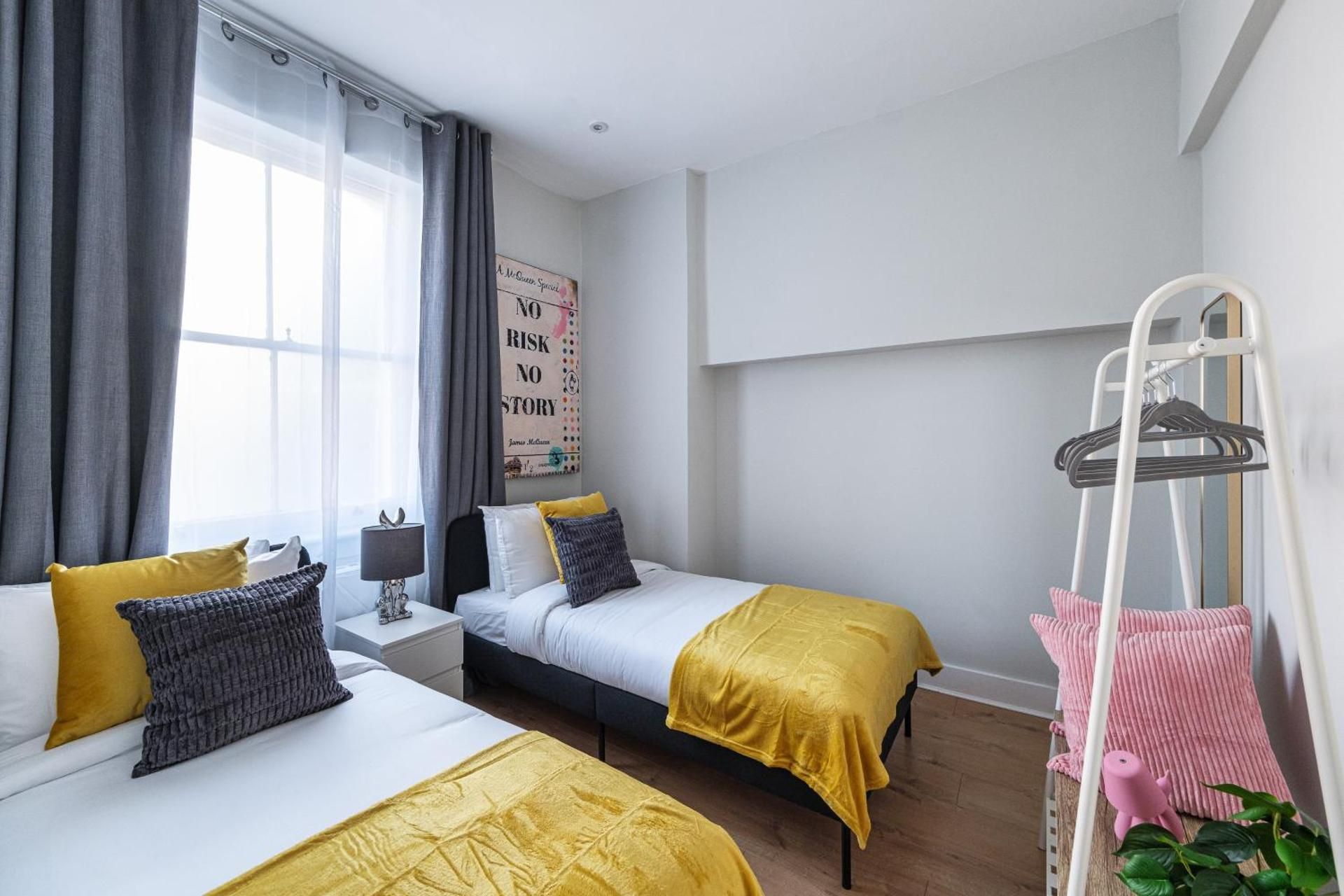 Family Two-Bedroom Apartment with View