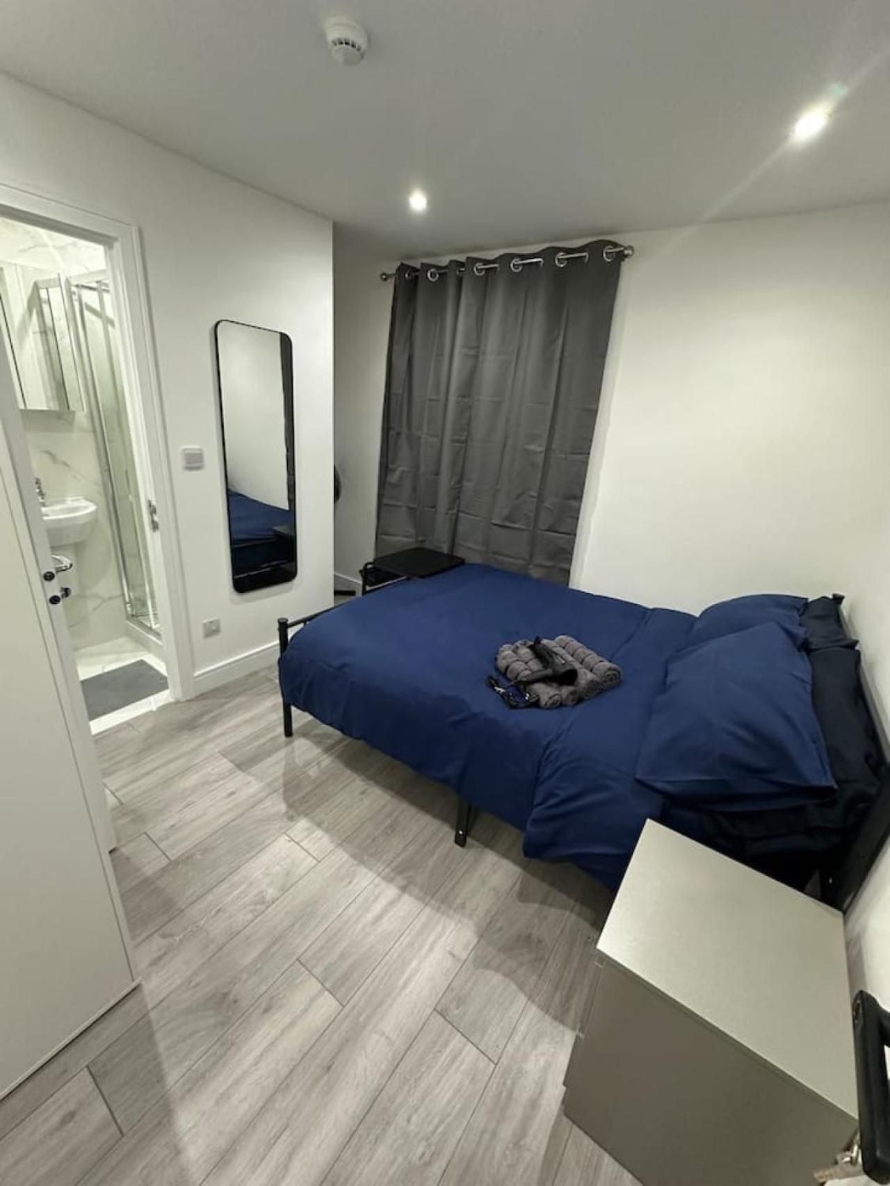 One-Bedroom House