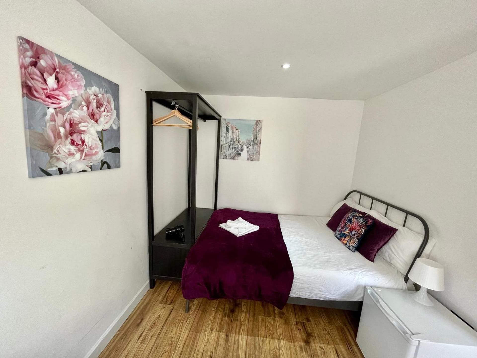 Triple Room with Shared Bathroom